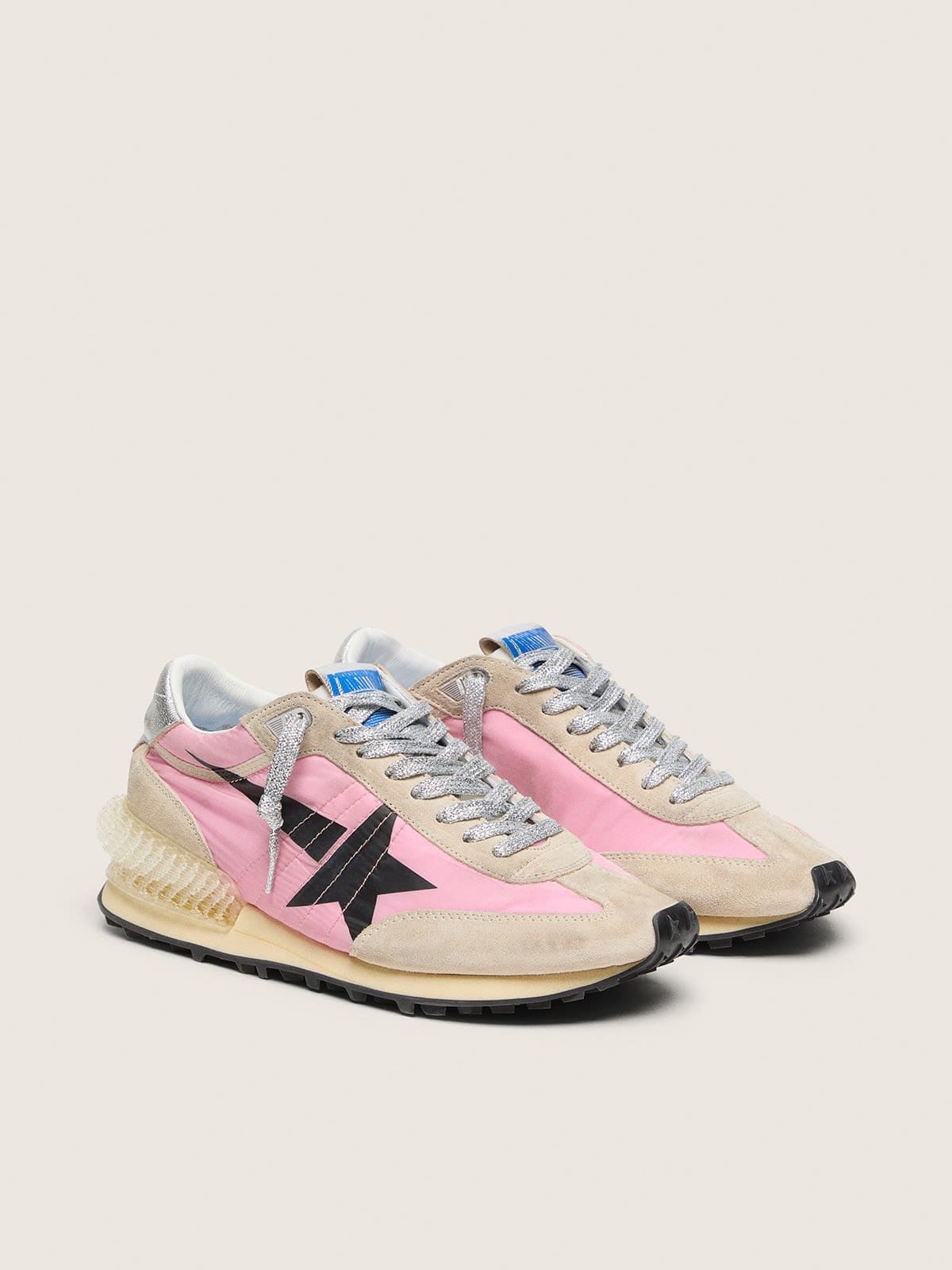 Golden Goose Marathon Uomo in Nylon Rosa e Suede Oro con Stella Stampata Nera