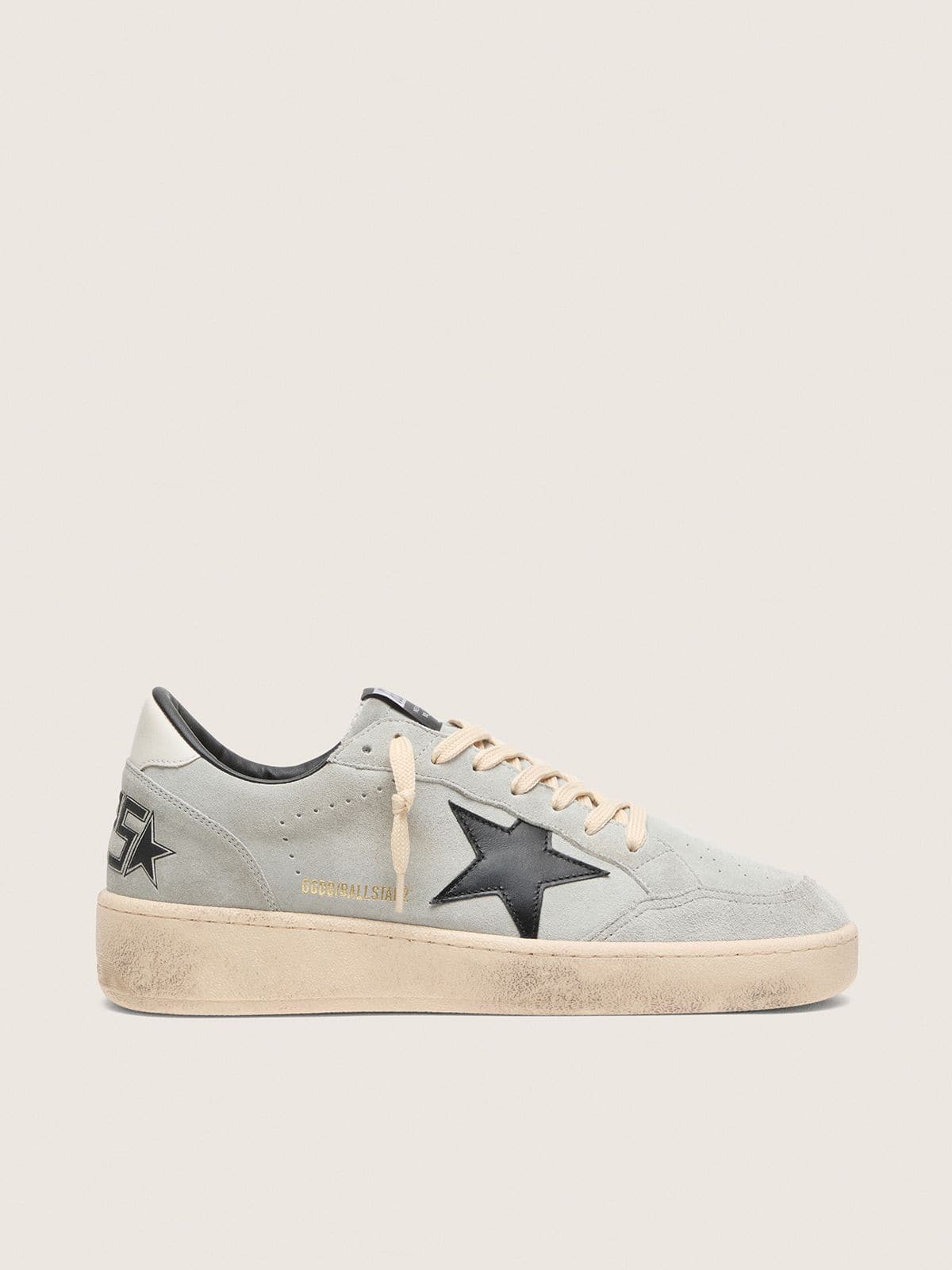Golden Goose Ball Star Uomo in Suede Grigio con Stella in Pelle Nera
