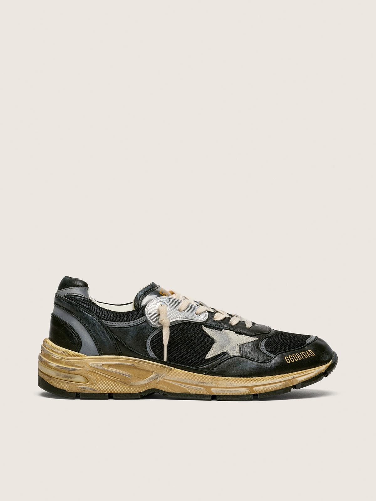 Golden Goose Dad Star Uomo in Rete e Nappa Nere e Argento con Stella Color Ghiaccio