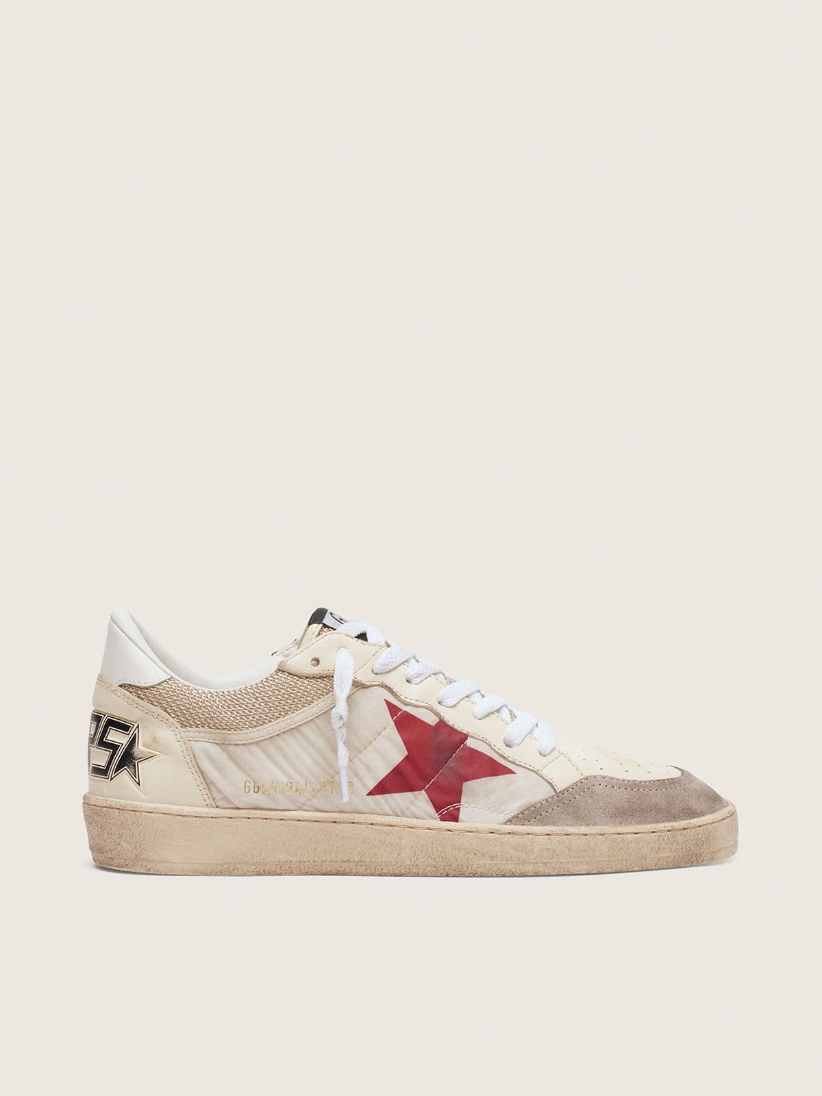 Golden Goose Ball Star in Nylon e Rete Bianca con Stella in Nylon Rossa e Talloncino in Pelle Bianca