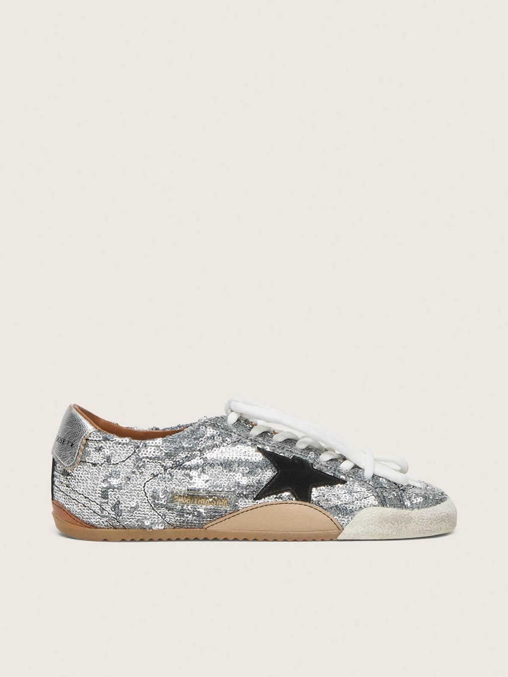 Golden Goose True-Star Uomo in Paillettes Argento con Stella Color Nero e Talloncino in Pelle Argento