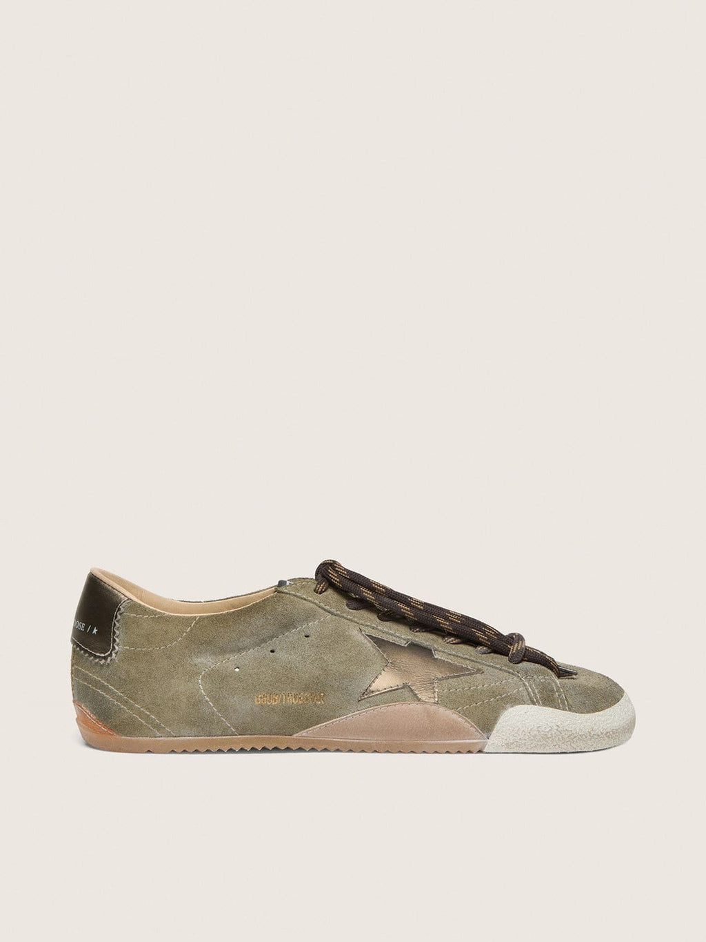 Golden Goose True-Star Uomo in Suede Oliva con Stella Oro