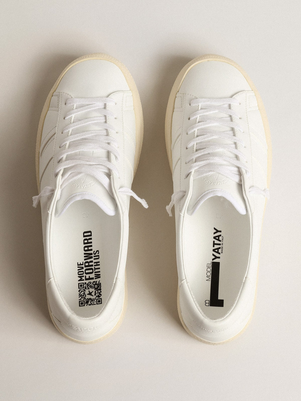Golden Goose Sneaker Yatay Model 1b Sostenibile con Tomaia Bio Based Bianca e Y Bianca