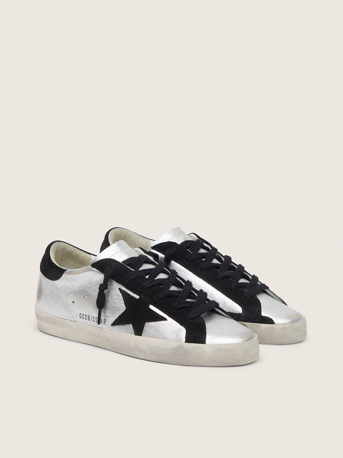 Golden Goose Super-Star Donna in Pelle Argentata e Inserti a Contrasto