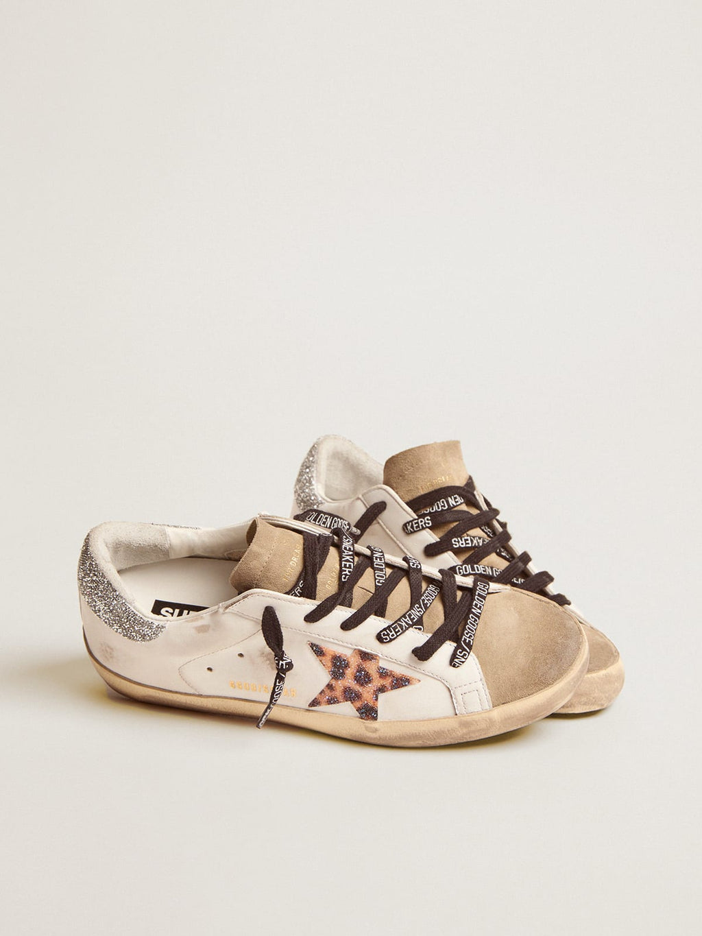 Golden Goose Super-Star Donna  con Stella in Cristalli Swarovski e Stampa Leo