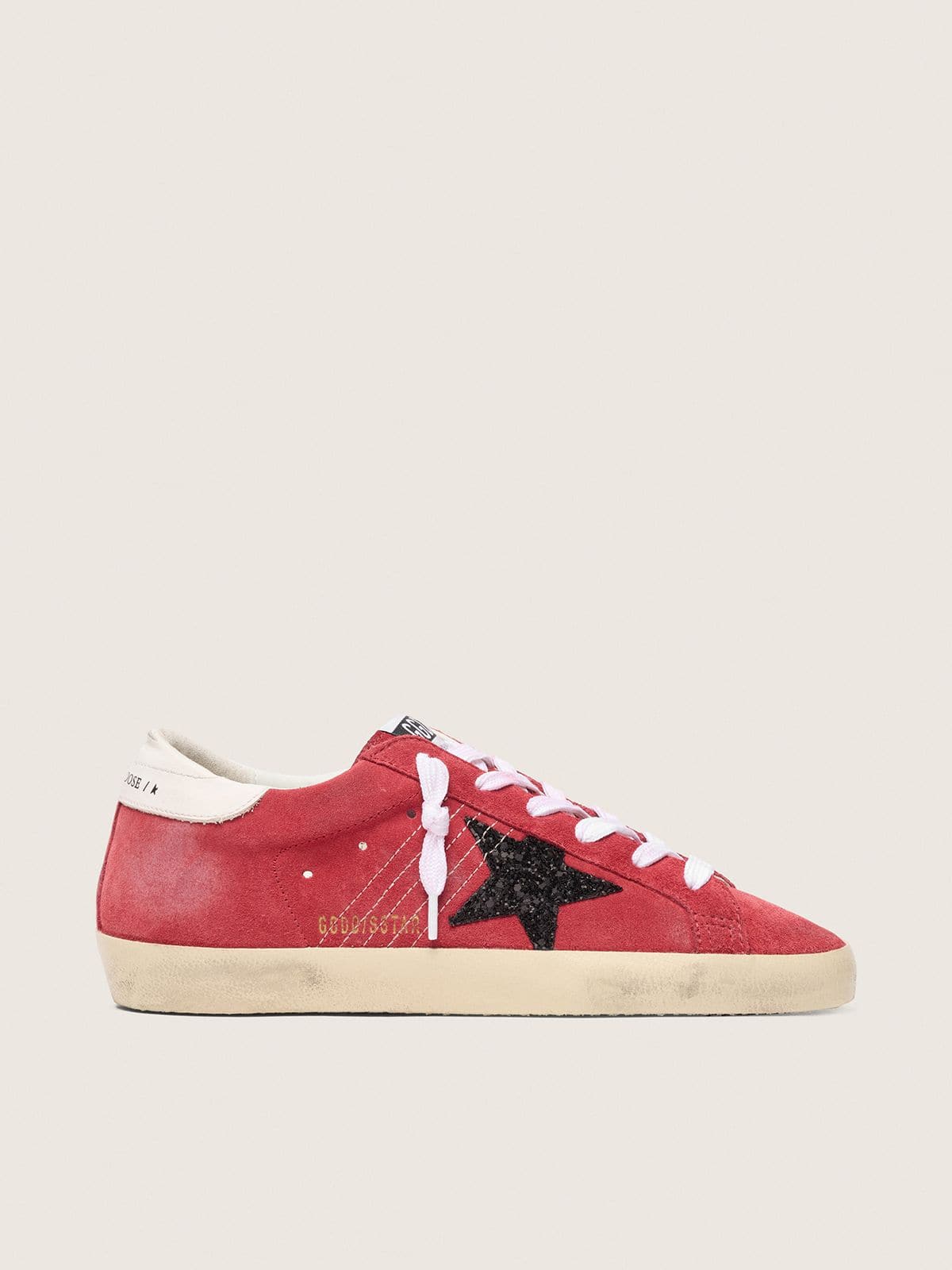 Golden Goose Super-Star Donna in Suede Rosso con Stella in Glitter e Talloncino Bianco