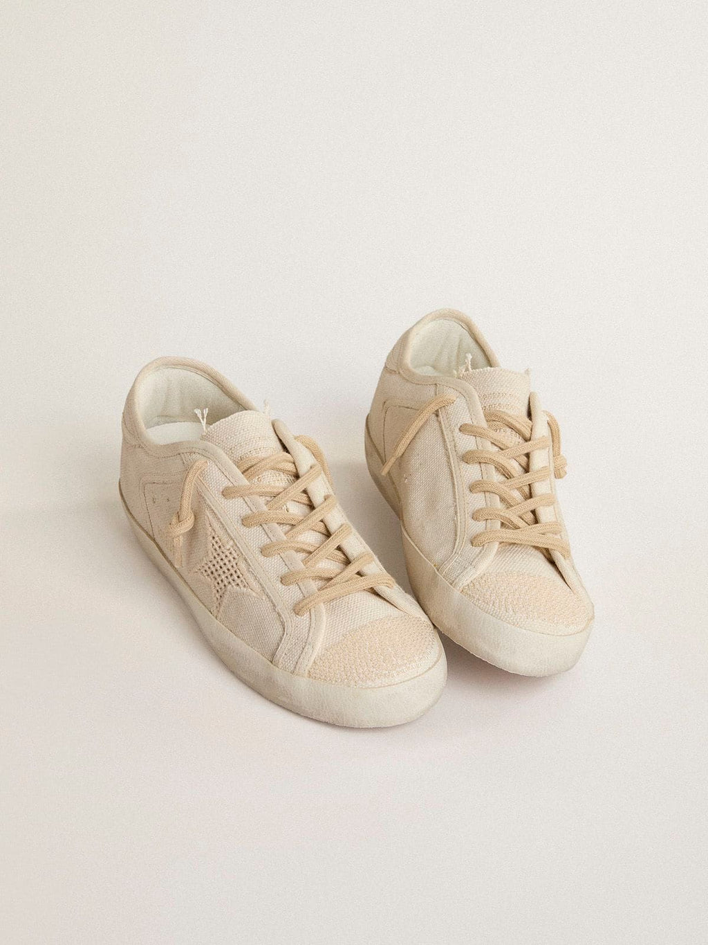 Golden Goose Super-Star in Canvas Color Perla con Stella Effetto Rete Ton Sur Ton