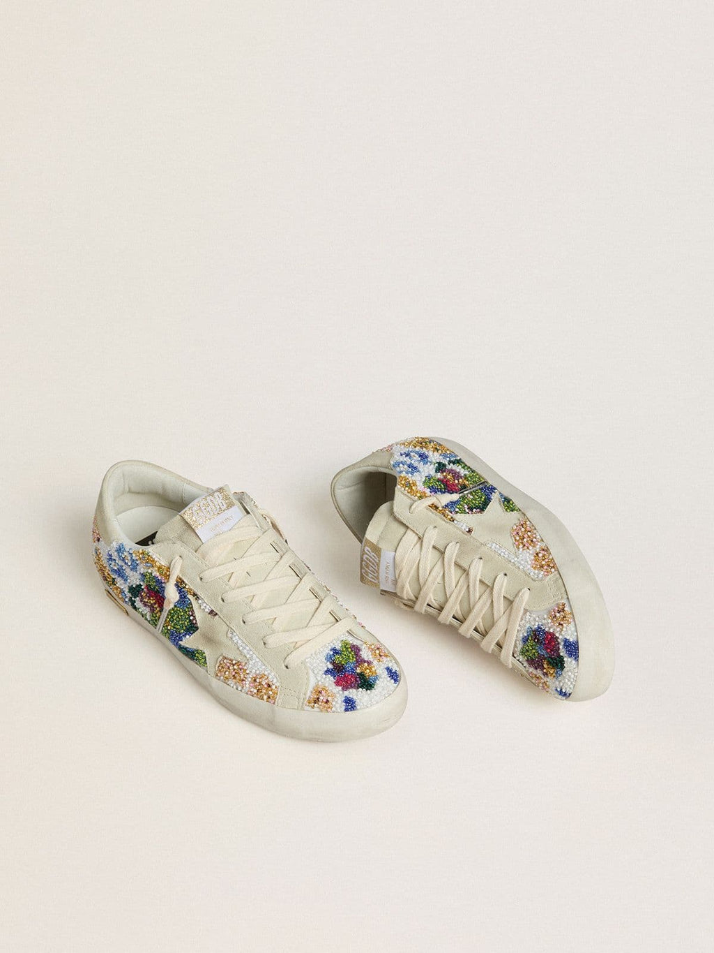 Golden Goose Super-Star Donna con Perline Multicolor e Stella in Suede Color Beige