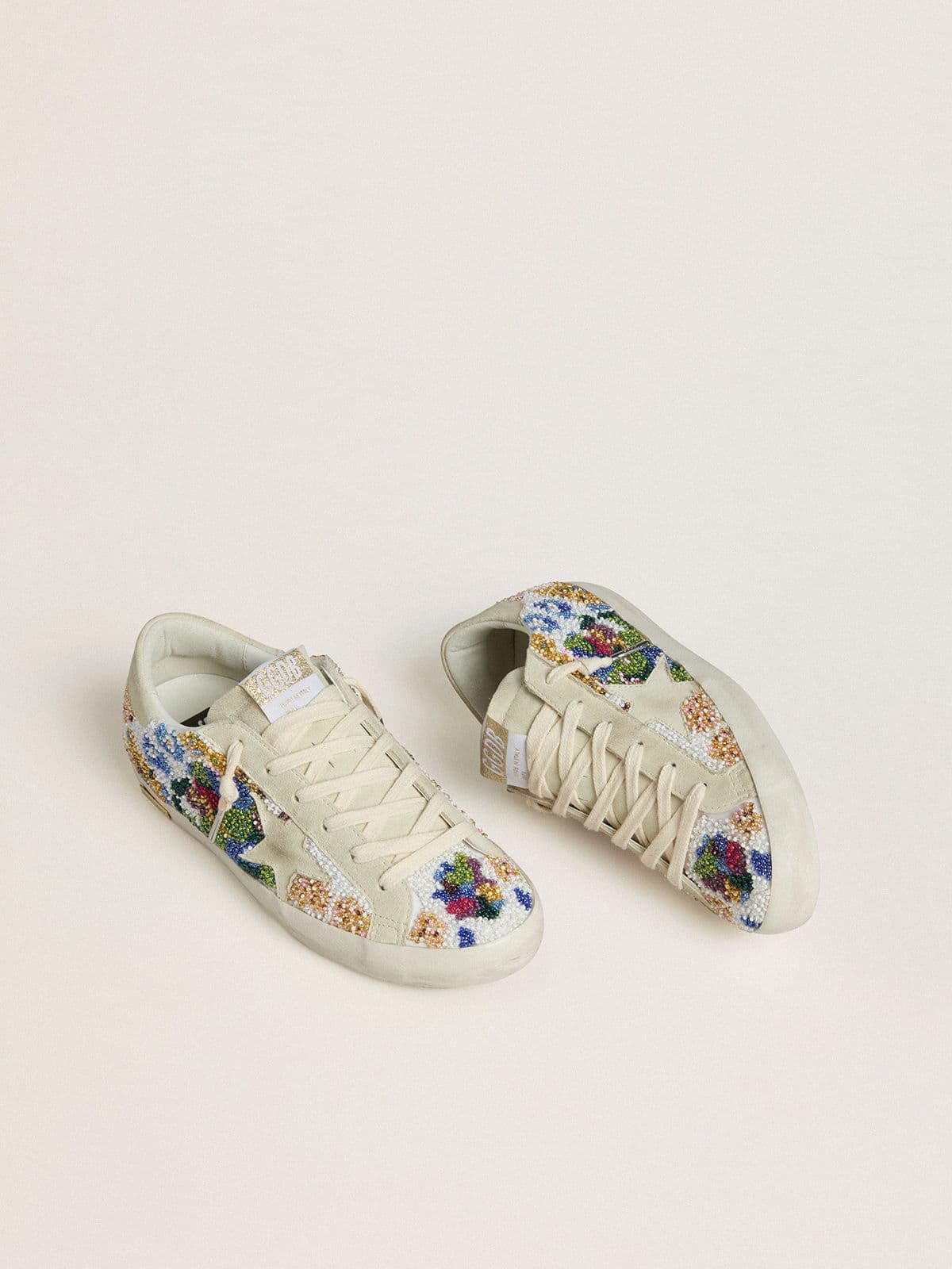 Golden Goose Super-Star Donna con Perline Multicolor e Stella in Suede Color Beige