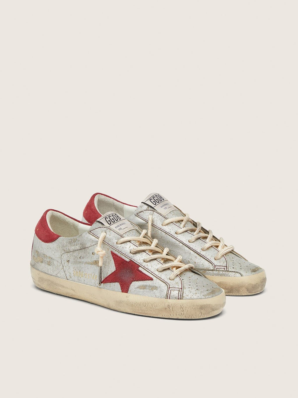 Golden Goose Super-Star Ltd Donna in Pelle Laminata Argento con Stella in Suede Rosso