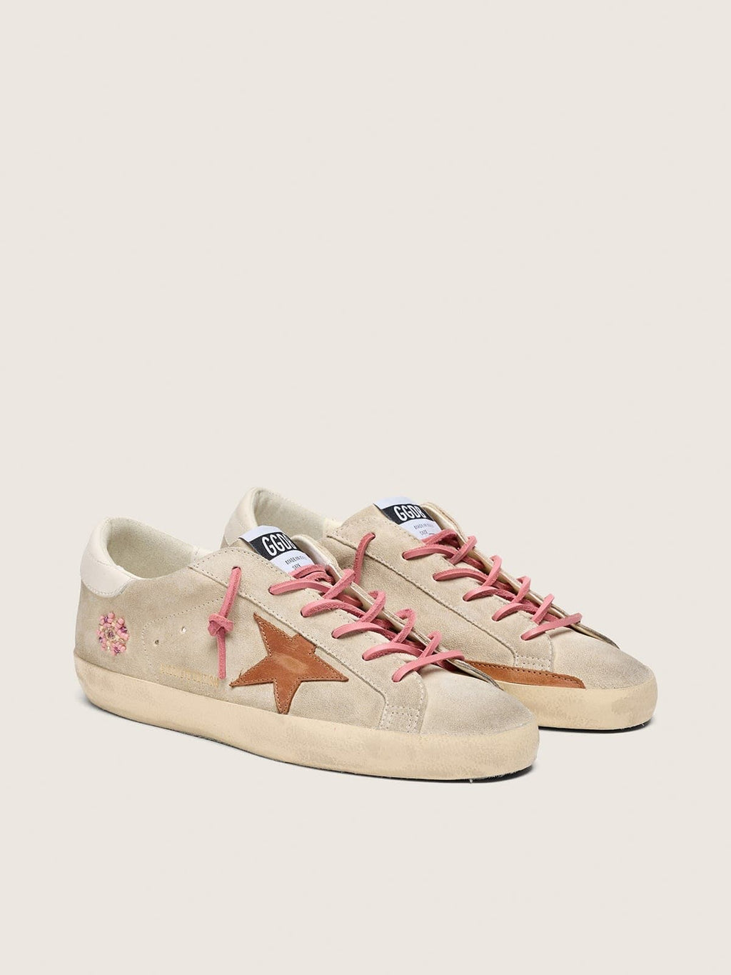 Golden Goose Super-Star Ltd Donna in Suede Color Perla con Stella Color Mattone e Ricamo