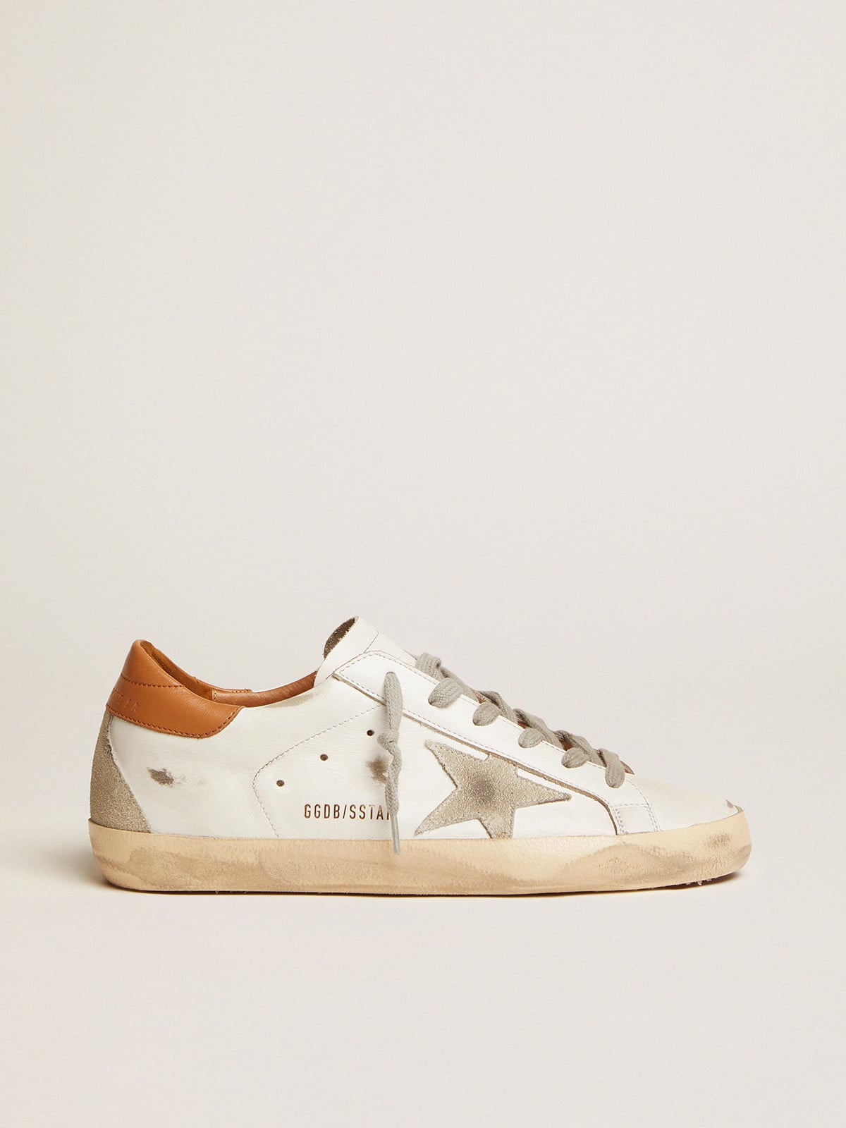 Golden Goose Super-Star Donna con Stella in Suede e Talloncino Marrone