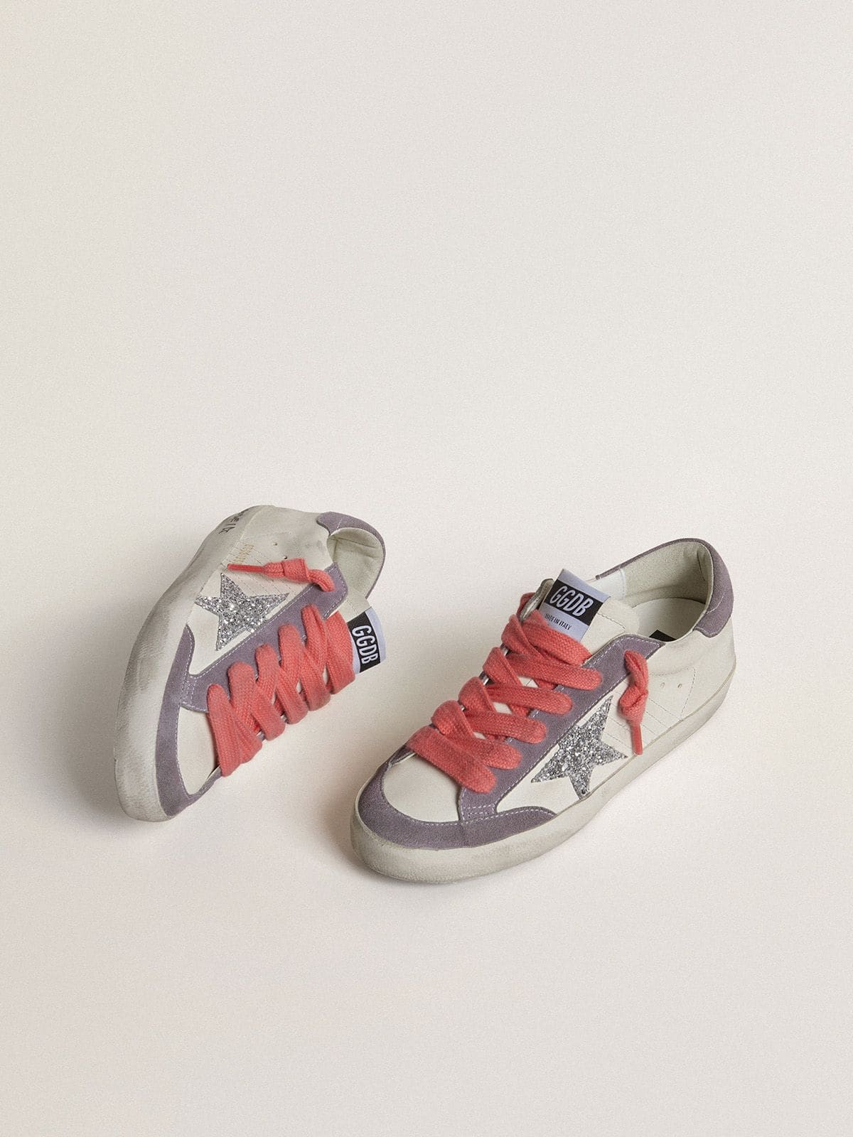 Golden Goose Super-Star Donna con Stella in Glitter Argento e Talloncino in Suede Lilla