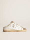 Golden Goose Super-Star Sabot con Stella in Pelle Bianca e Fodera in Shearling