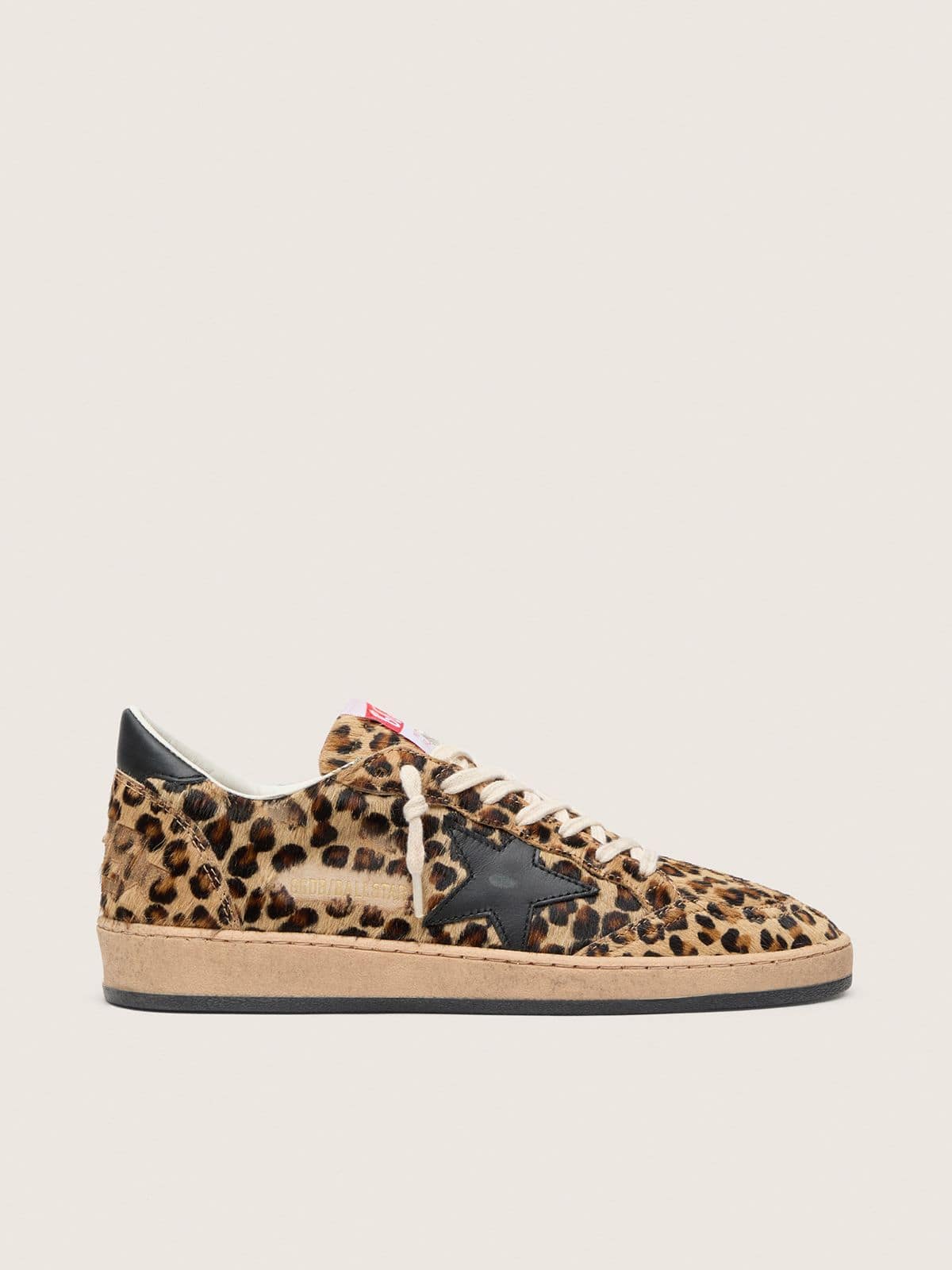 Golden Goose Ball Star Donna in Cavallino Leo con Stella e Talloncino in Pelle Nera