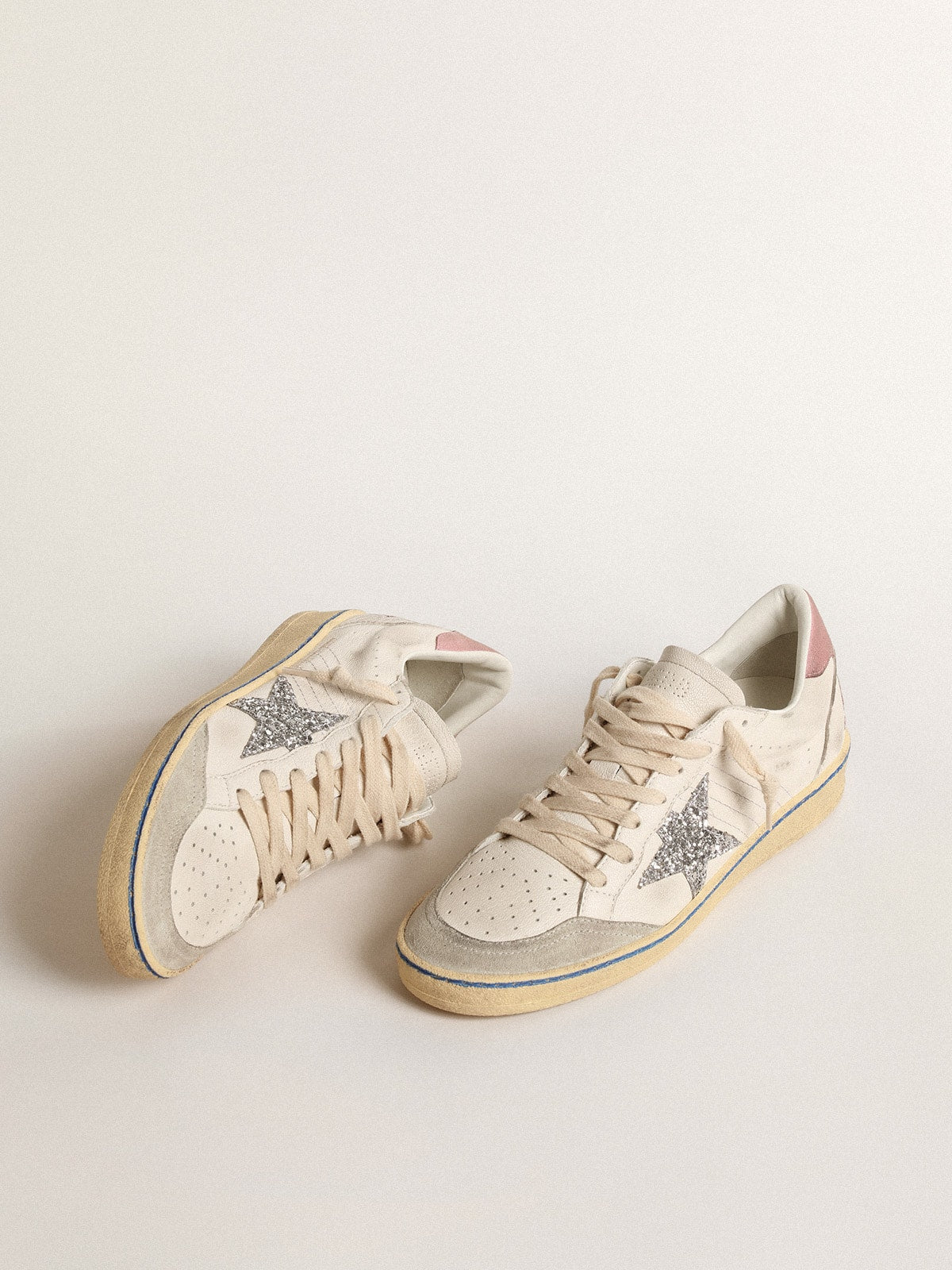 Golden Goose Ball Star  con Stella in Glitter e Talloncino in Suede Rosa