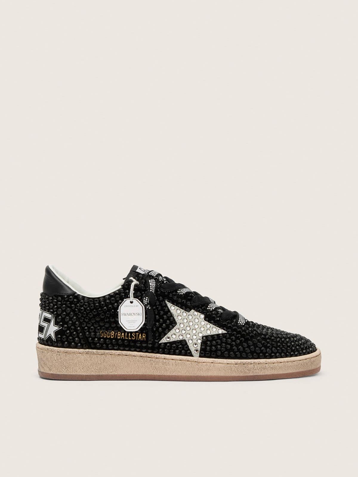 Golden Goose Ball Star in Suede Nera con Stella Bianca e Cristalli Swarovski
