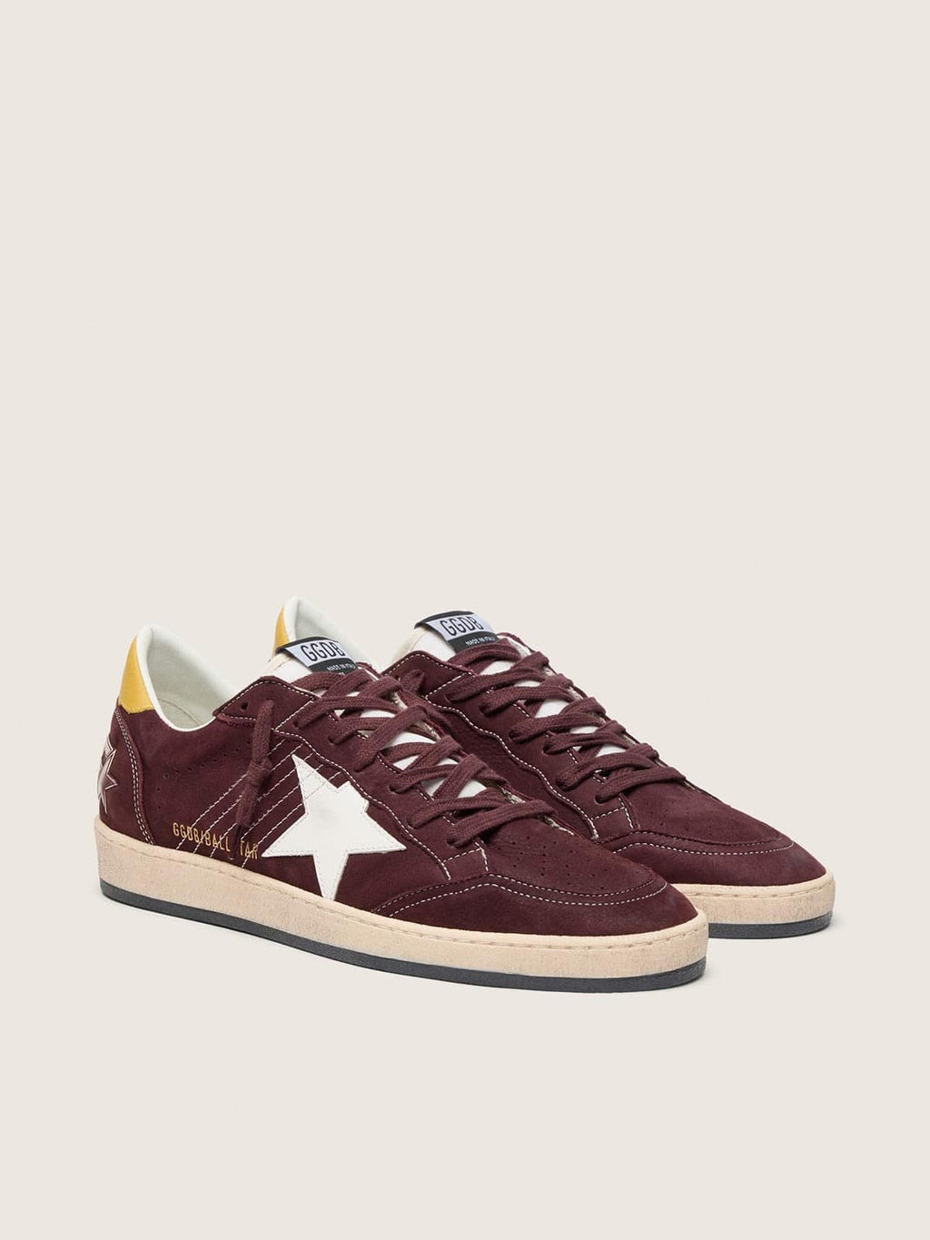 Golden Goose Ball Star Donna in Nabuk Cioccolato con Stella e Talloncino in Pelle