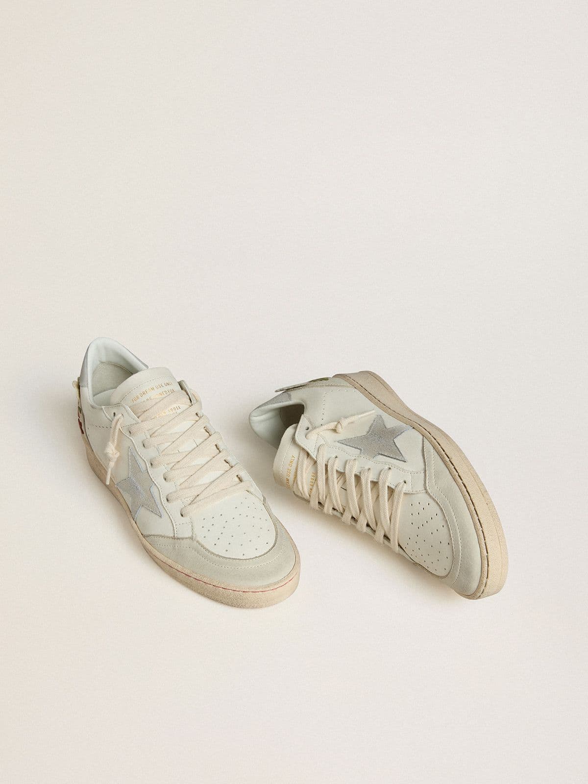 Golden Goose Ball Star Donna in Pelle con Stella in Suede Platino e Ricamo Floreale Multicolor