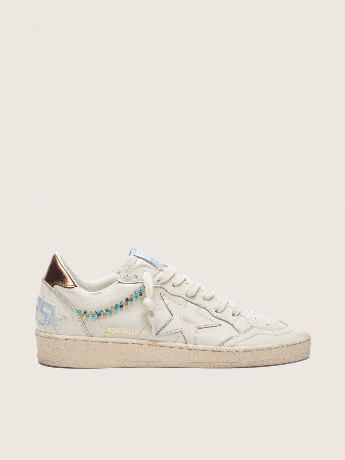 Golden Goose Ball Star Donna in Pelle Crema con Stella Ton Sur Ton e Perline Applicate