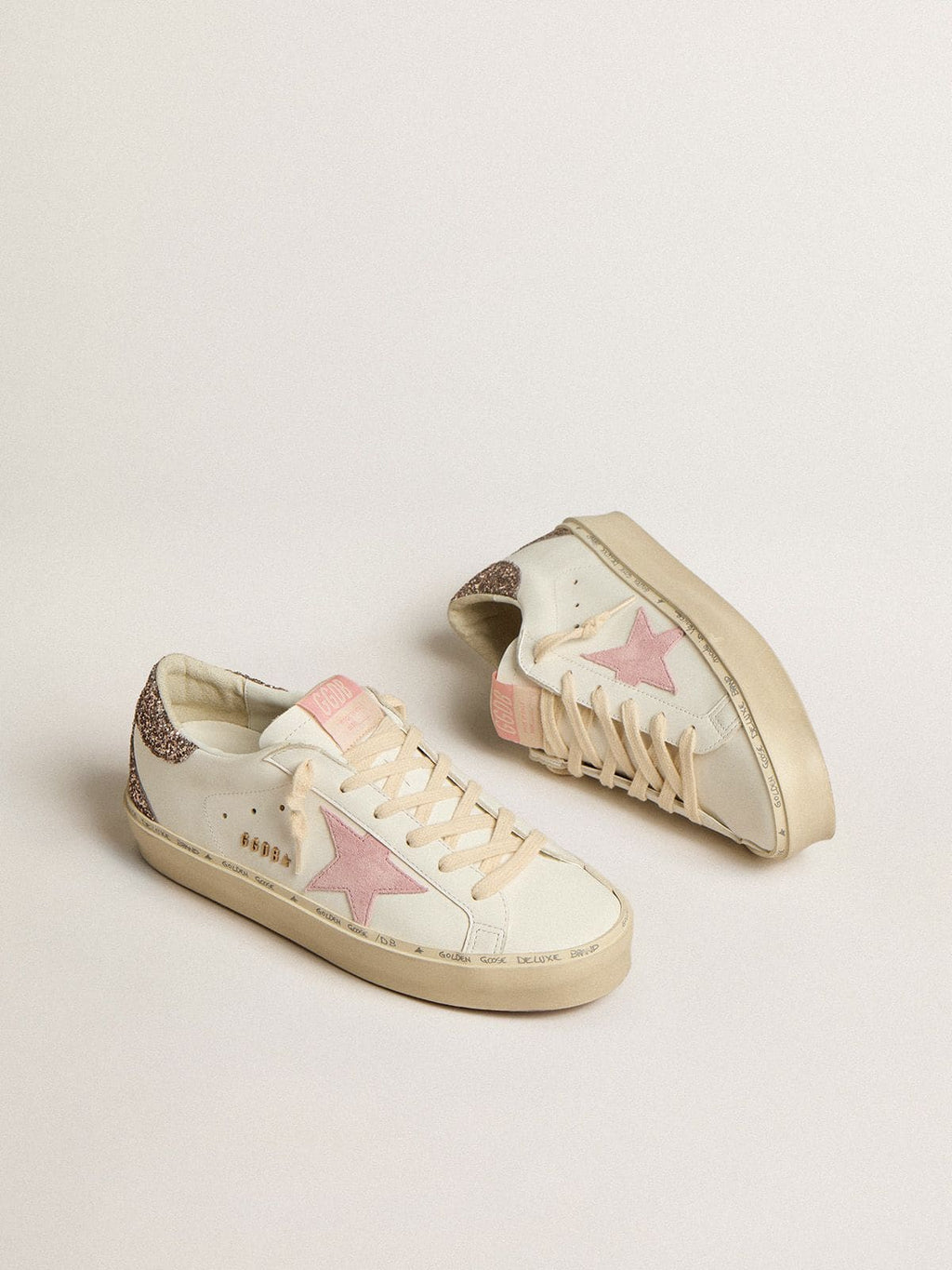 Golden Goose Hi Star in Pelle Bianca con Stella in Suede Rosa e Talloncino in Glitter Rosa