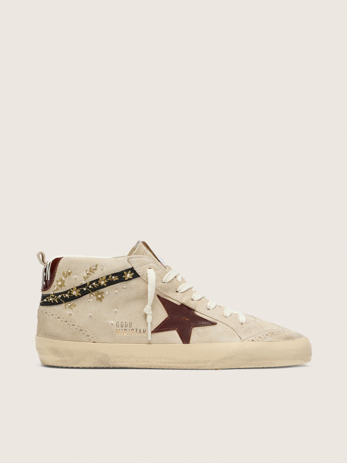 NUOVO ARRIVO - Golden Goose Mid Star Donna in suede perla con stella in pelle burgundy e inserti con ricami e perle