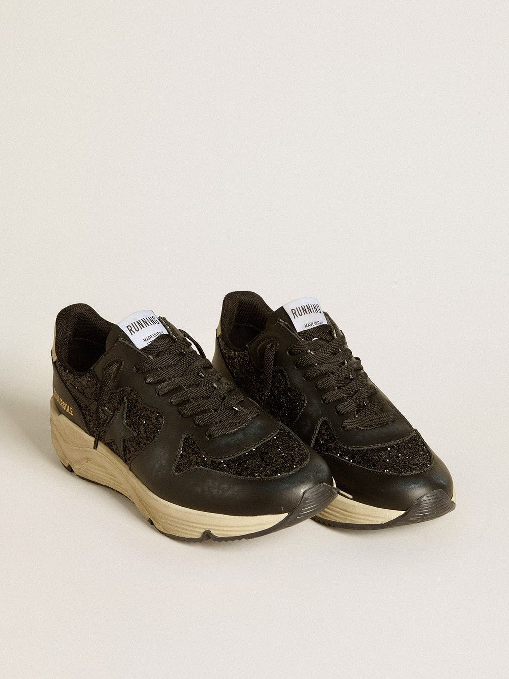 Golden Goose Running Sole Donna in Glitter Neri con Stella in Pelle e Talloncino in Nabuk