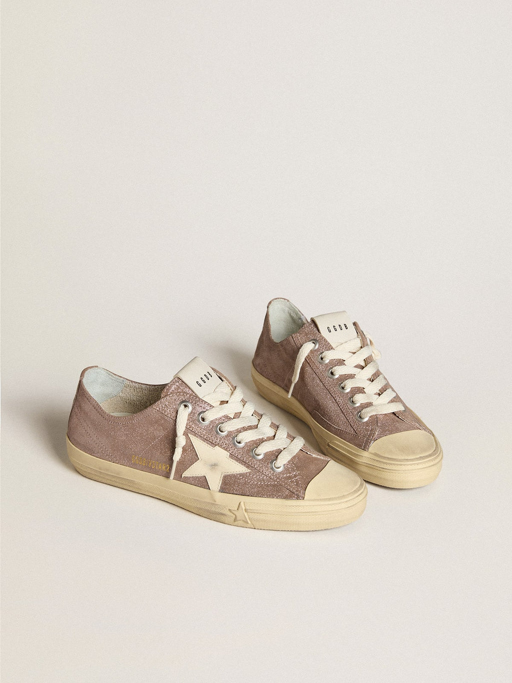Golden Goose V Star Donna in Suede Laminato Marrone Chiaro con Stella in Pelle Crema