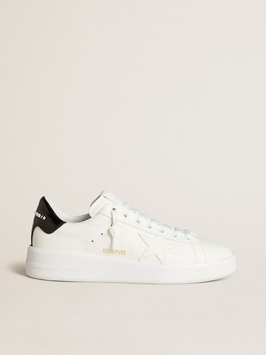 Golden Goose Purestar Donna con Stella in Pelle e Talloncino in Pelle Verniciata Nera