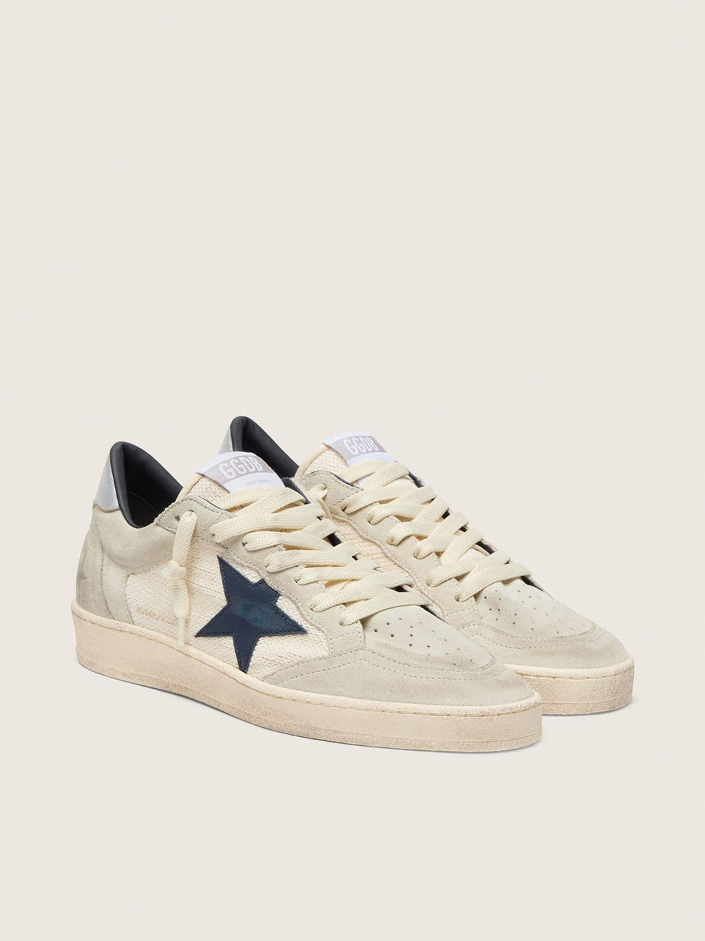 Golden Goose Ball Star Ltd Donna in Suede Grigio con Stella Blu e Inserti in Crochet Color Crema