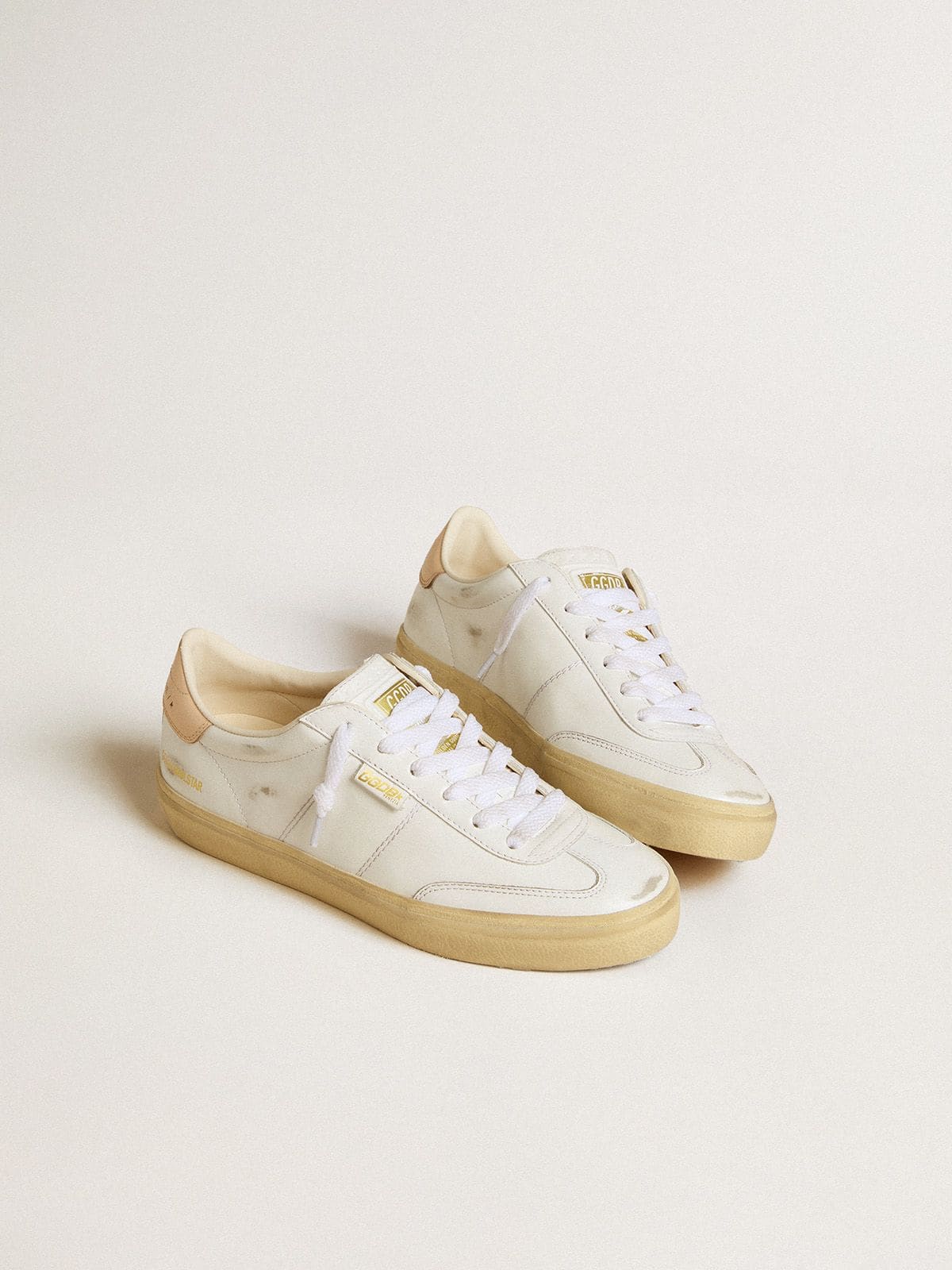 Golden Goose Soul Star Donna in Pelle Bianca con Talloncino in Pelle Rosa