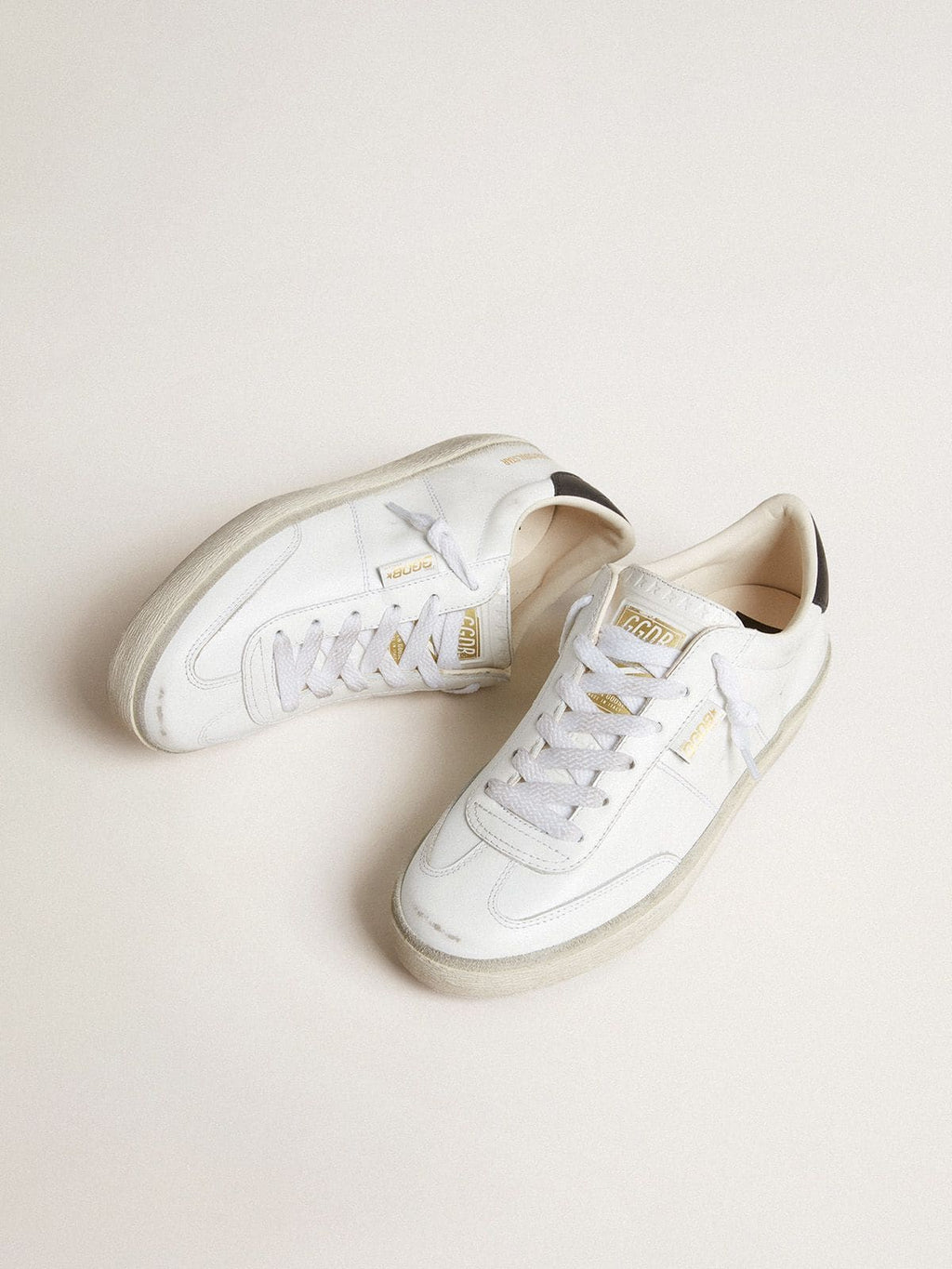 Golden Goose Soul Star Donna in Pelle Bianca con Talloncino in Pelle Nera