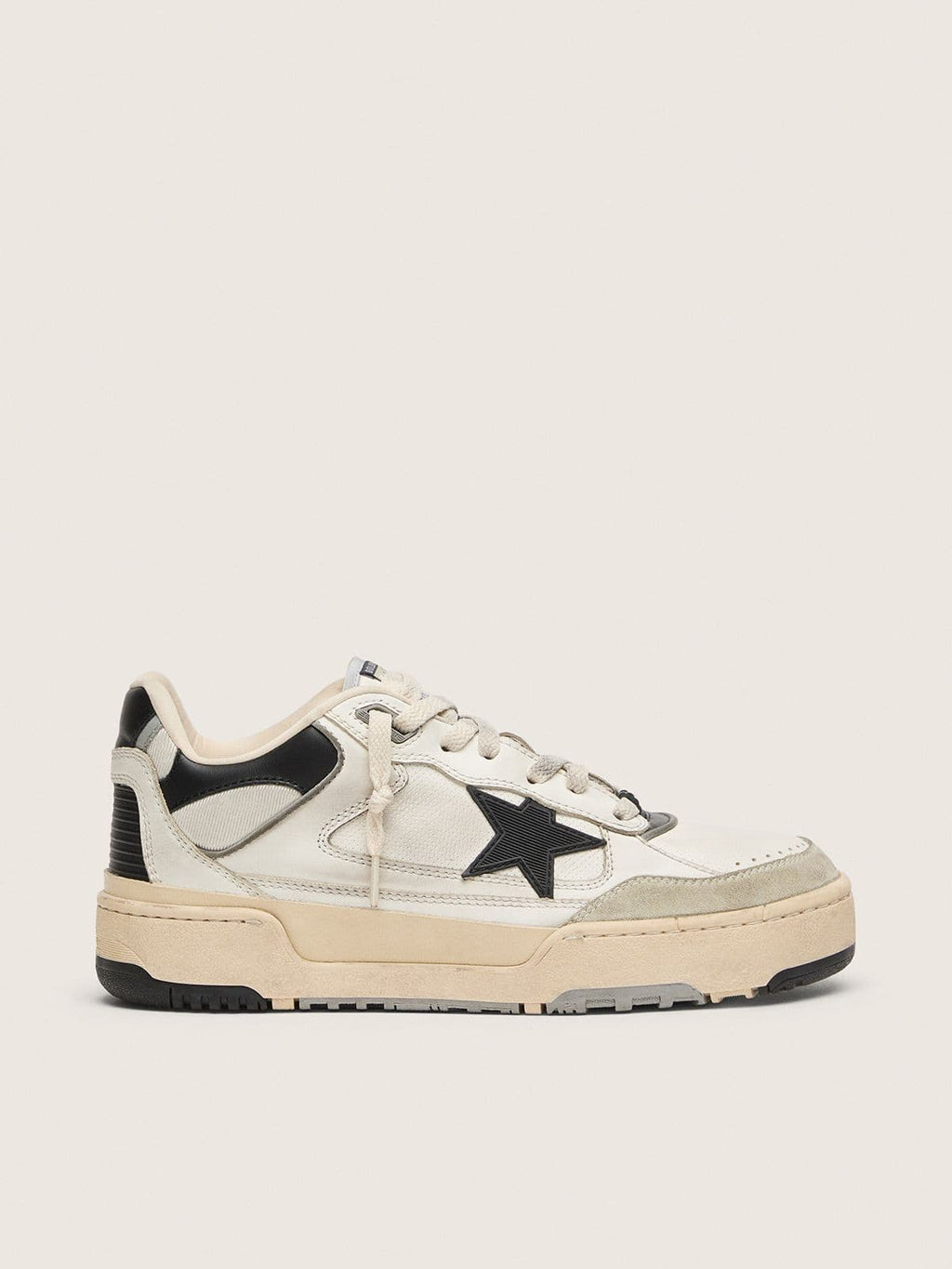 Golden Goose Forty2 Donna con Stella Nera e Talloncino in Pelle Nera