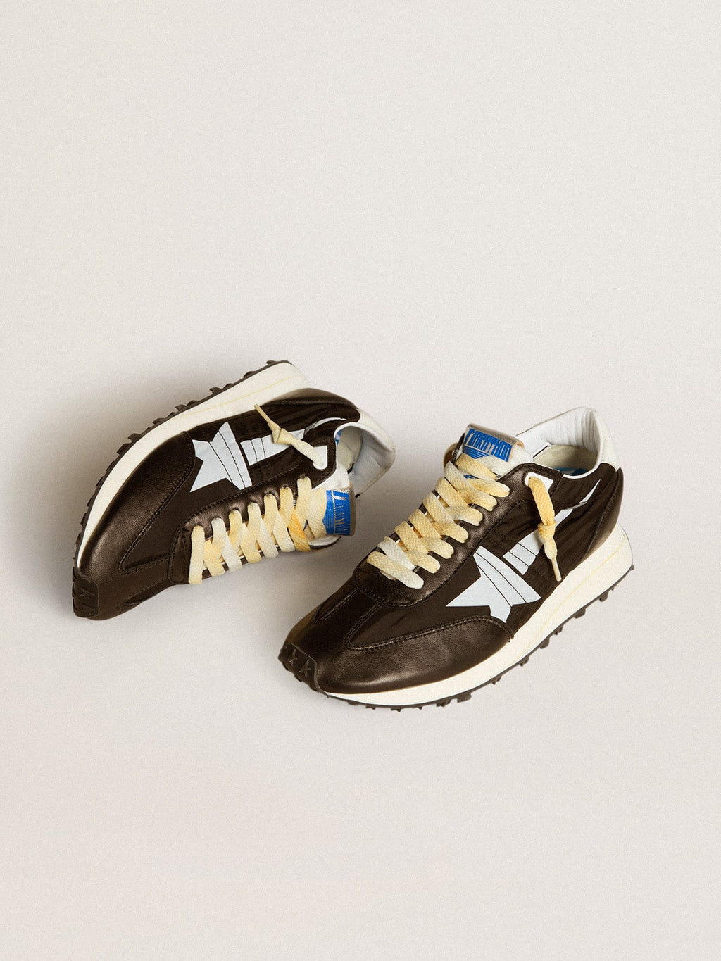Golden Goose Marathon Donna con Tomaia in Nylon di Colore Nero e Stella Bianca