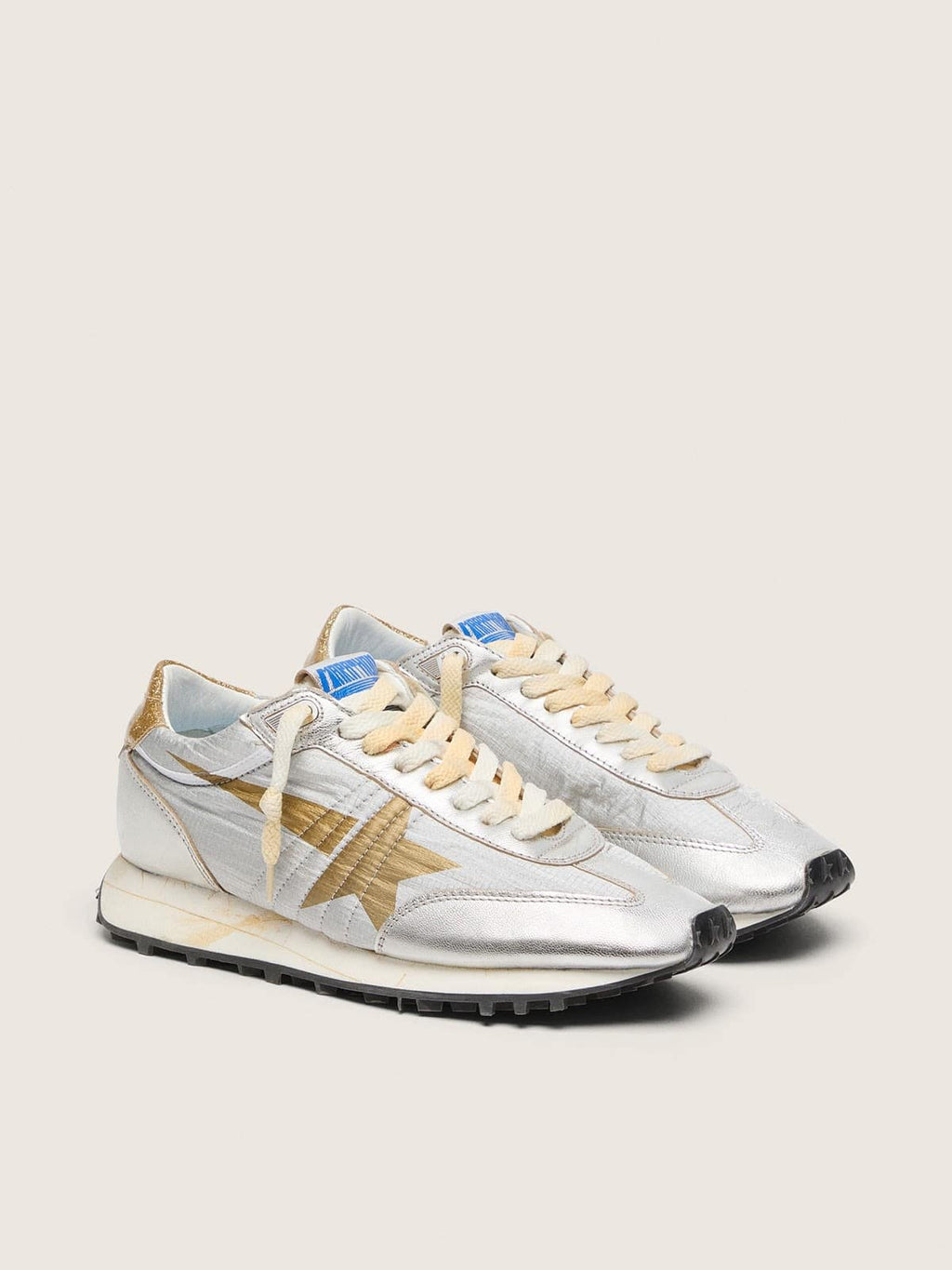 Golden Goose Marathon Donna con Tomaia in Nylon Ripstop di Colore Argento e Stella Oro