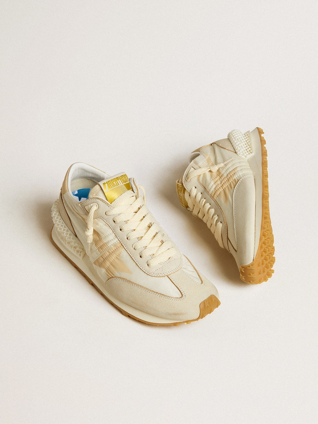 Golden Goose Marathon Donna in Nylon Beige e Pelle Grigia con Stella Stampata Beige