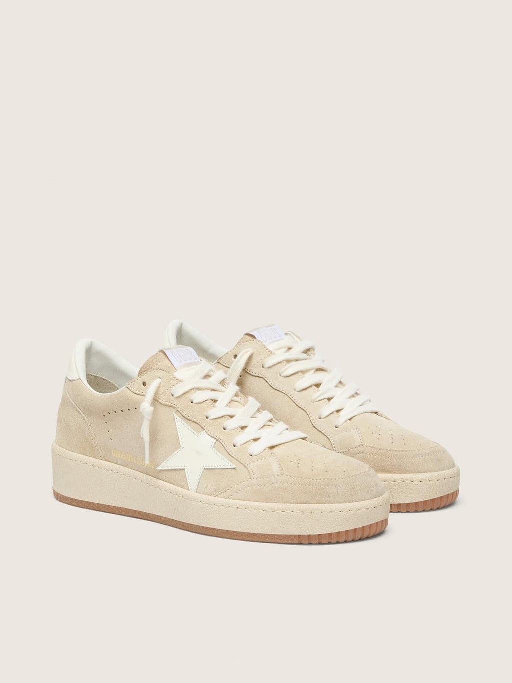 Golden Goose Ball Star Donna in Suede Beige con Stella e Talloncino in Pelle Bianca