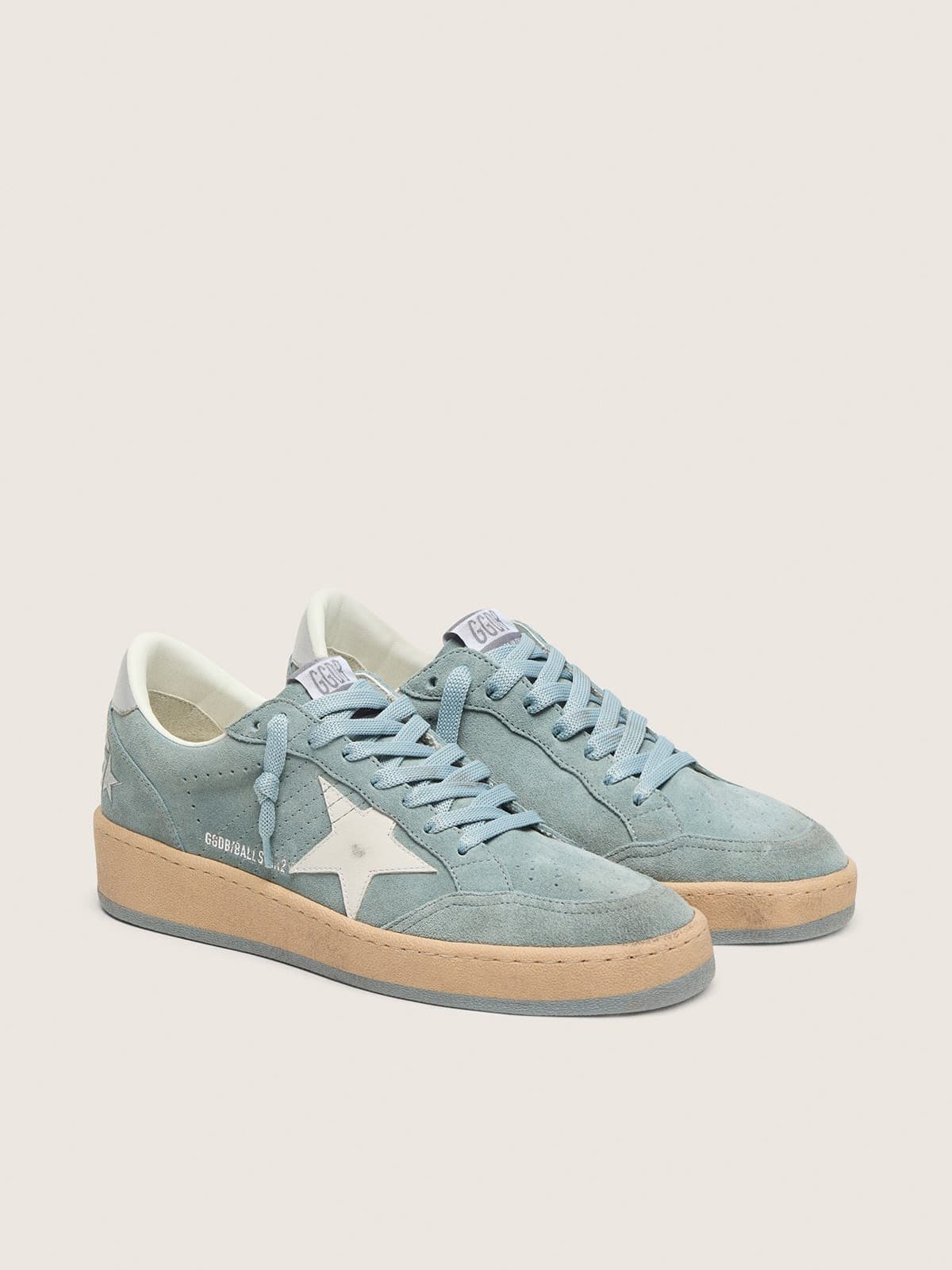 Golden Goose Ball Star Donna in Suede Azzurro Chiaro con Stella Bianca