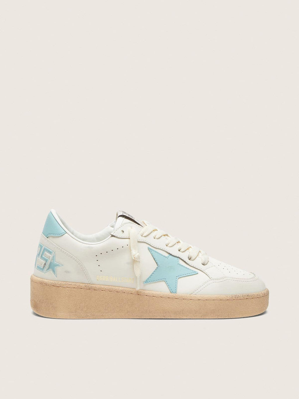 Golden Goose Ball Star Donna in Pelle Bianca con Stella Azzurro Chiaro