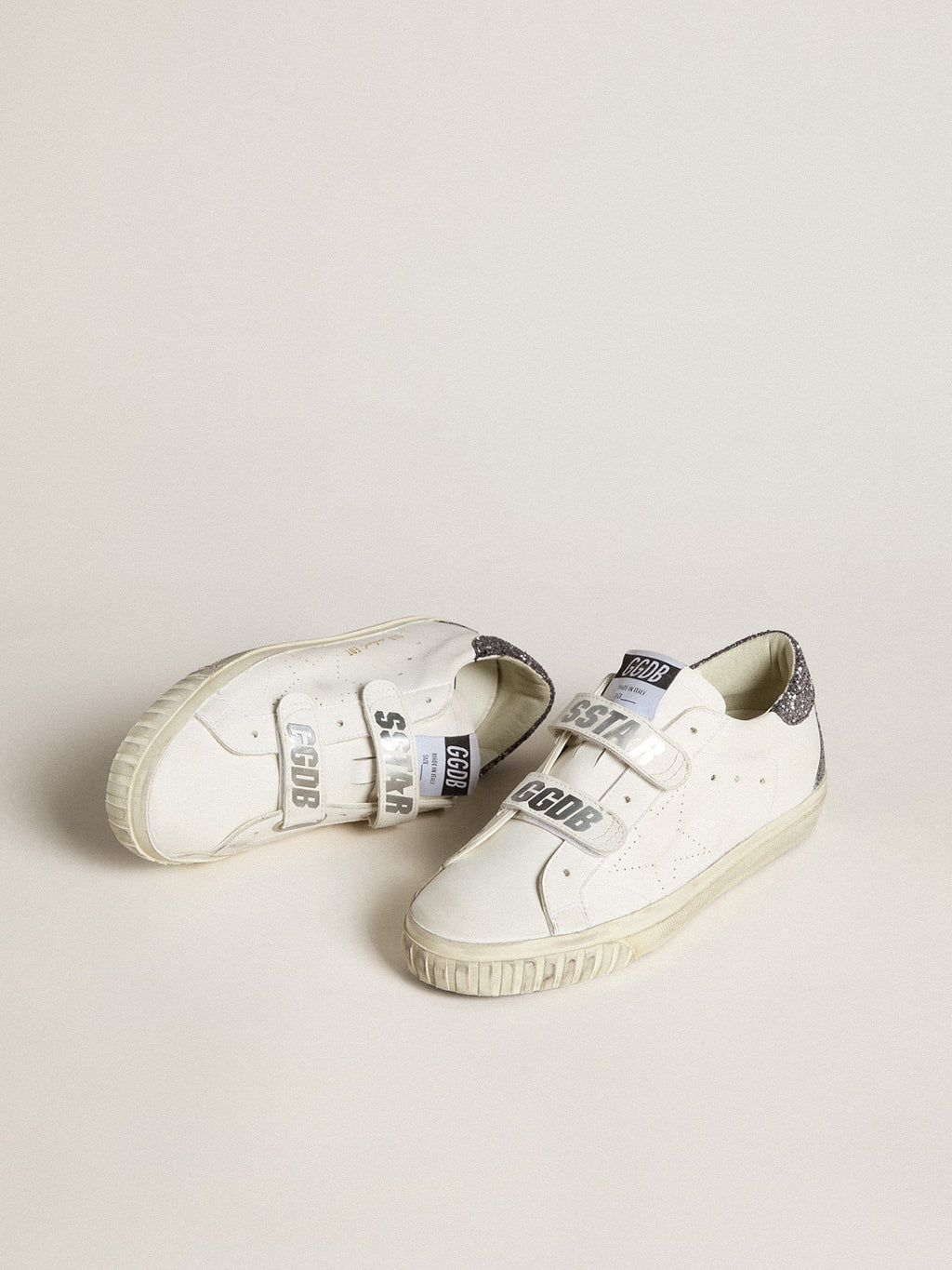 Golden Goose Old School Bio Based con Stella Traforata e Talloncino in Glitter