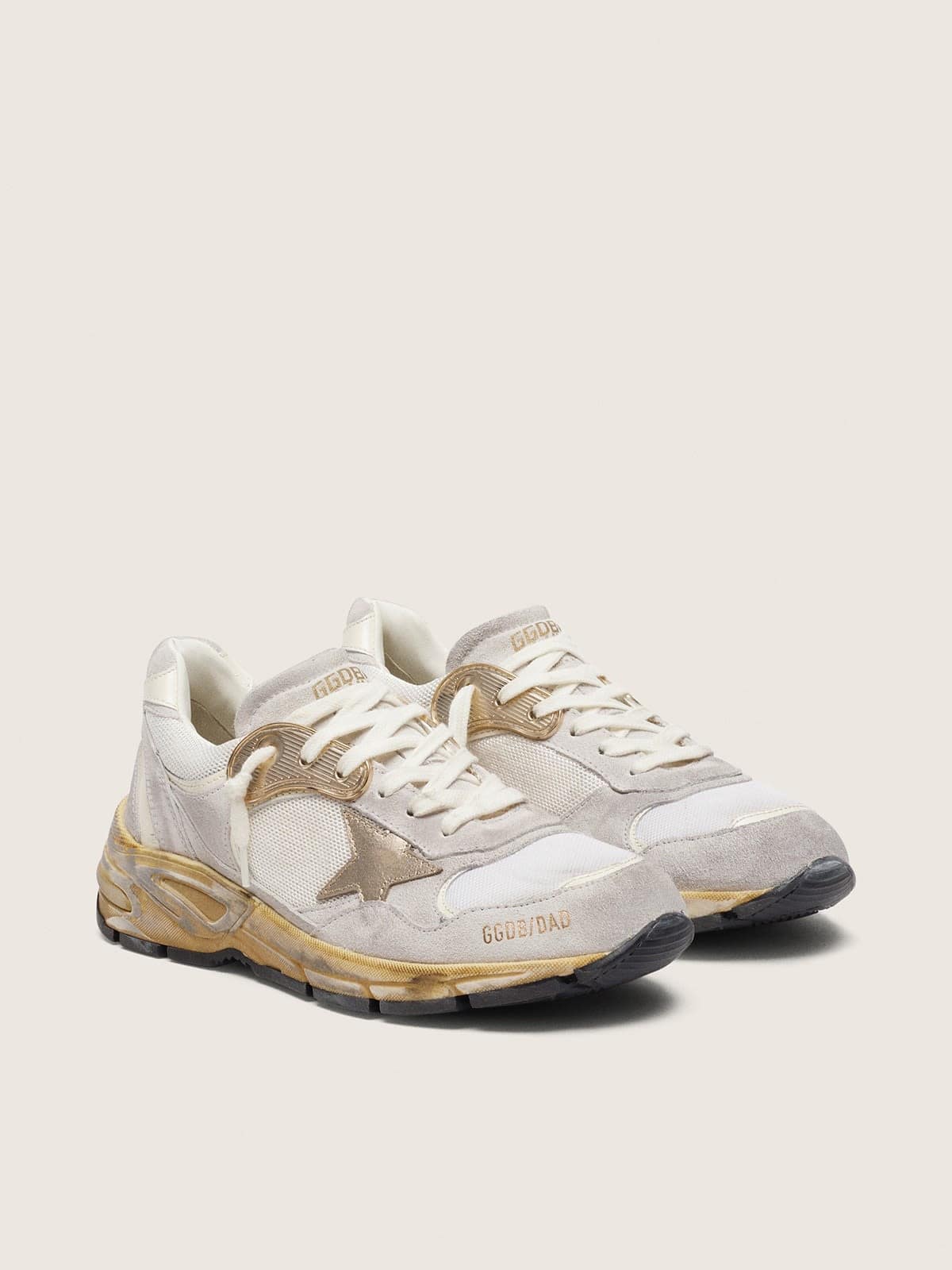 Golden Goose Dad Star Donna in Rete e Suede Bianca con Stella Laminata Oro