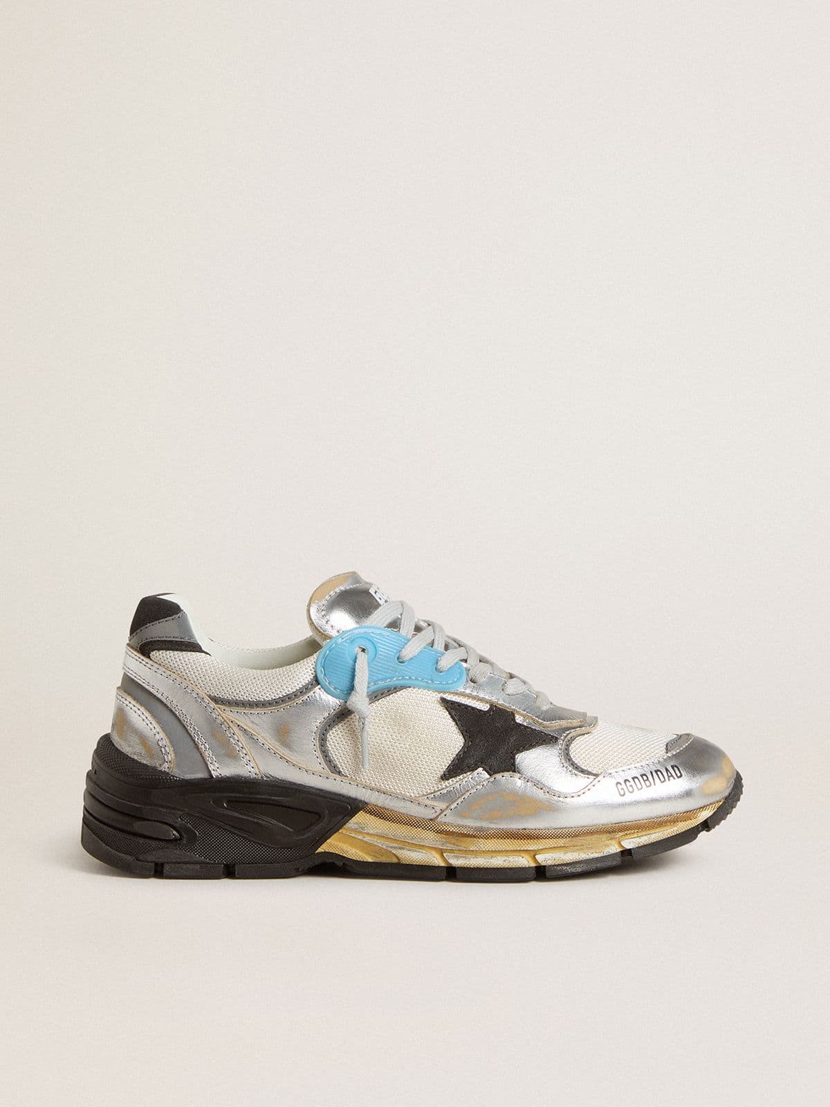Golden Goose Dad Star Donna in Rete e Pelle Laminata Argento con Stella in Suede Nero