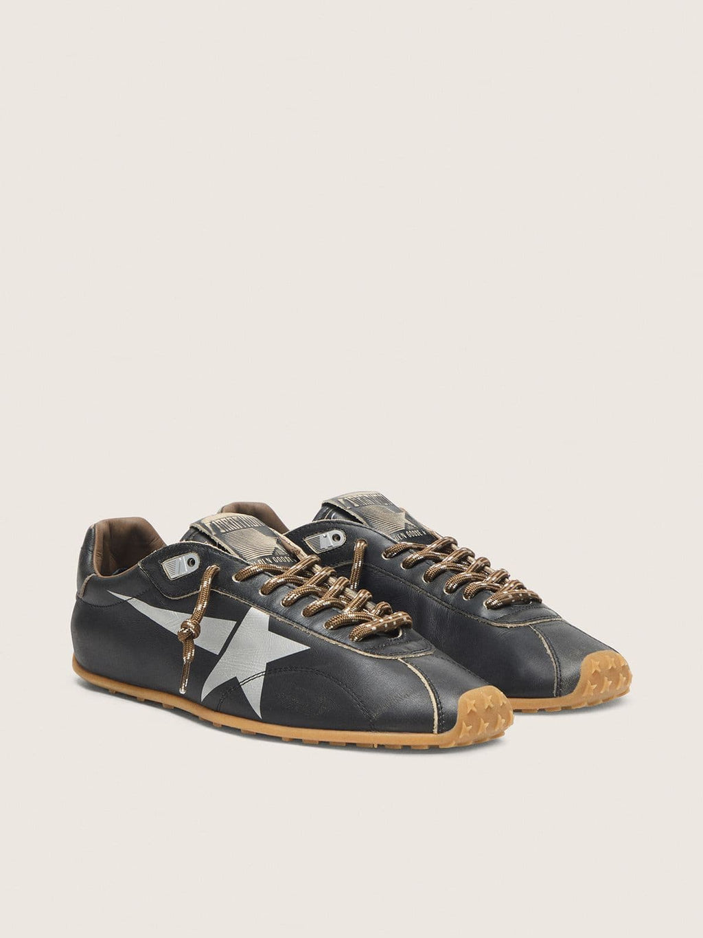 Golden Goose Marathon Speed Donna con Tomaia in Pelle Nera e Stella Argento
