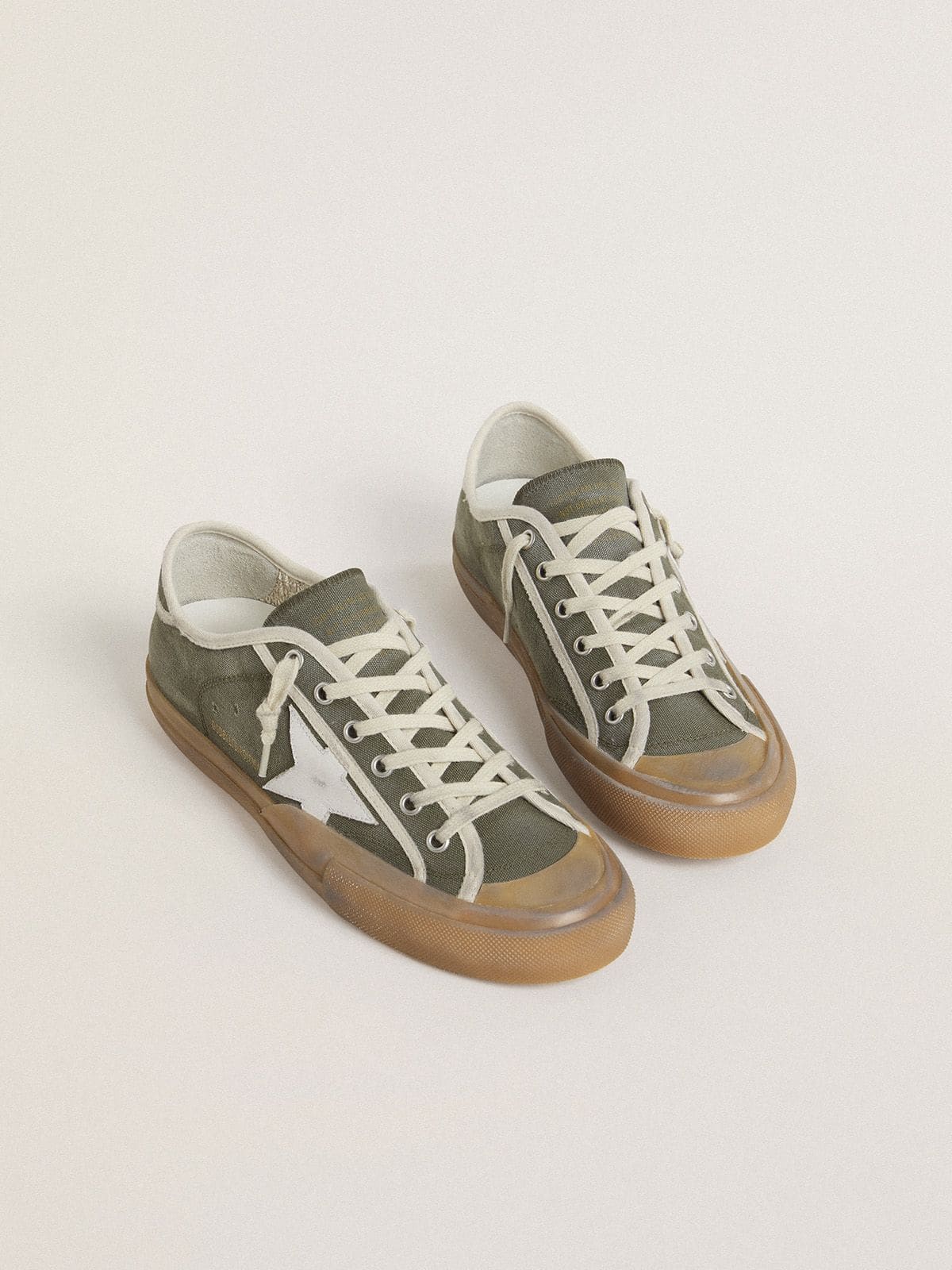 Golden Goose Super-Star Ltd Donna in Canvas Verde con Stella in Pelle Bianca