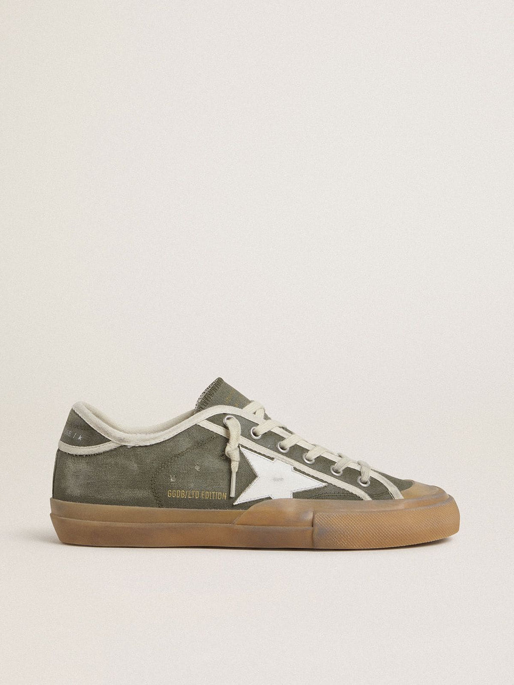 Golden Goose Super-Star Ltd Donna in Canvas Verde con Stella in Pelle Bianca