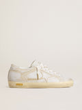 Golden Goose Super-Star Donna con Stella e Talloncino in Pelle Bianca Dall Effetto Lived in