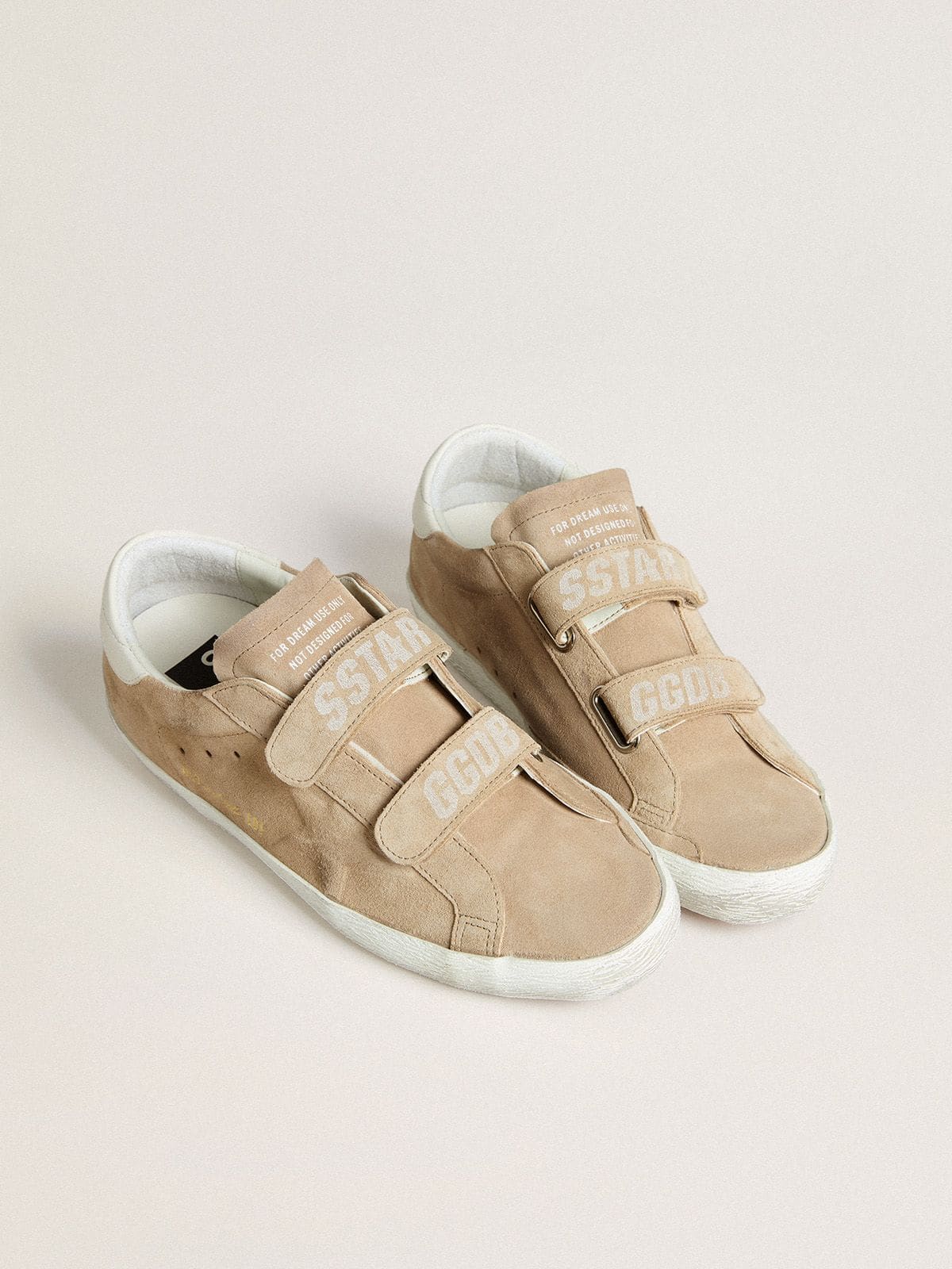 Golden Goose Old School Donna in Suede Beige con Talloncino in Pelle Bianco
