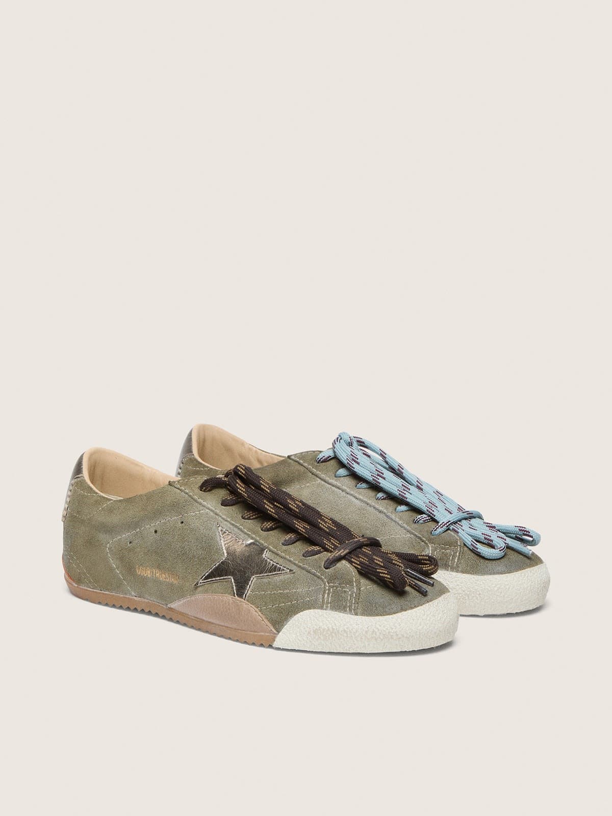 Golden Goose True-Star Donna in Suede Oliva con Stella Oro
