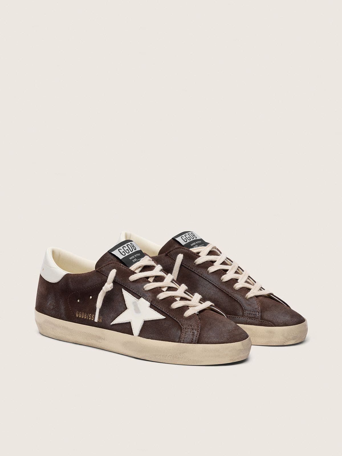 Golden Goose Super-Star Donna in Suede Marrone con Stella Bianca