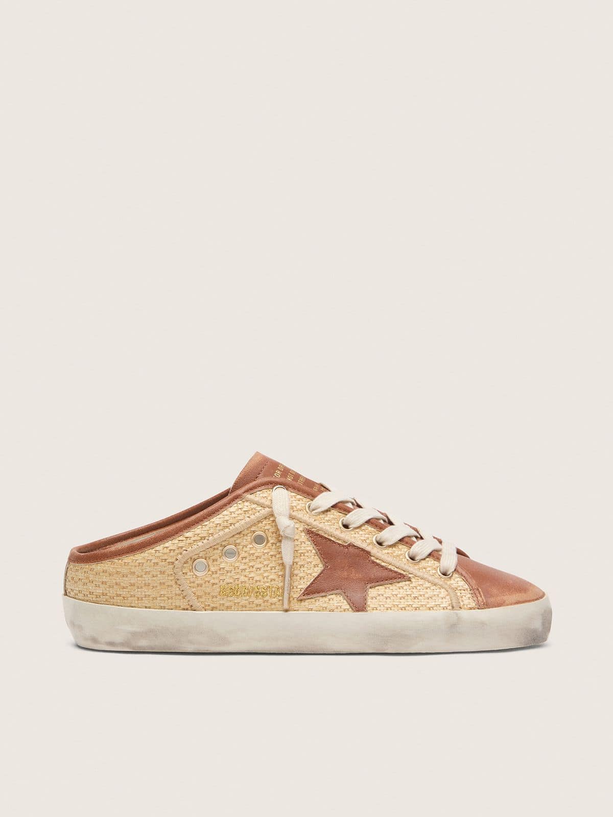 Golden Goose Super-Star Sabot Donna in Rafia con Stella Color Mattone